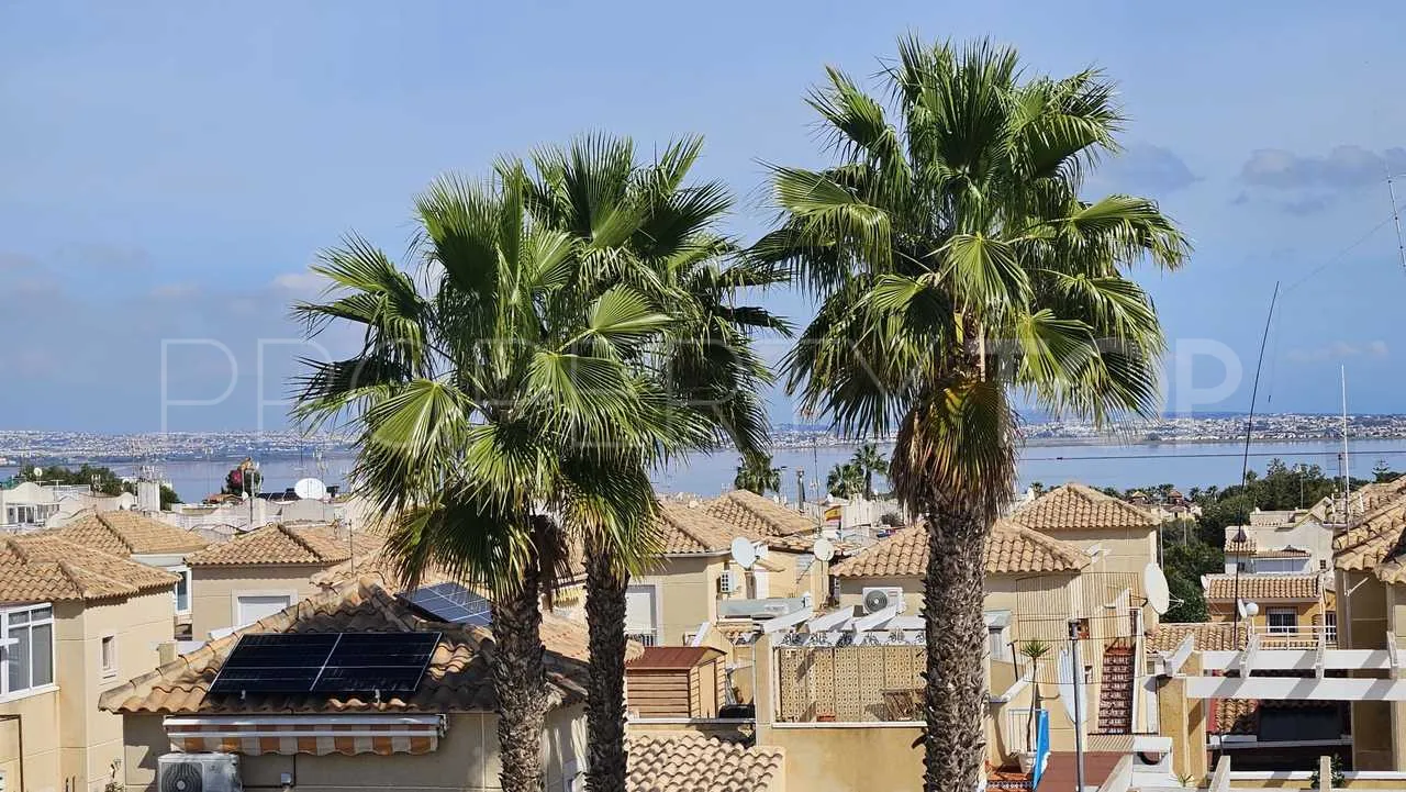 Buy 2 bedrooms apartment in Los Altos de Marbella