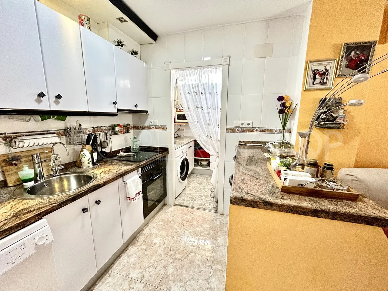 Buy Los Altos de Marbella town house