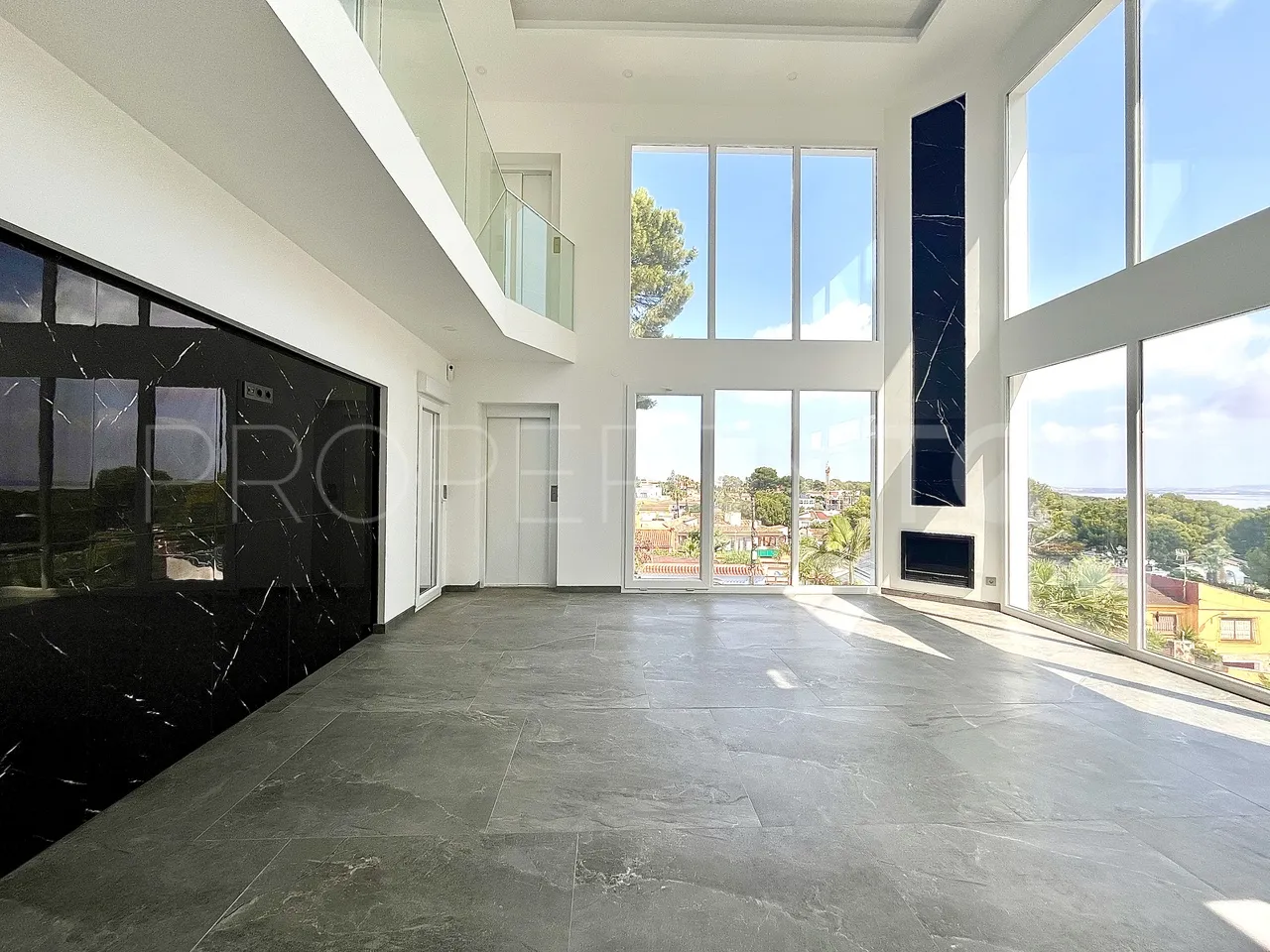 For sale Los Balcones 6 bedrooms villa