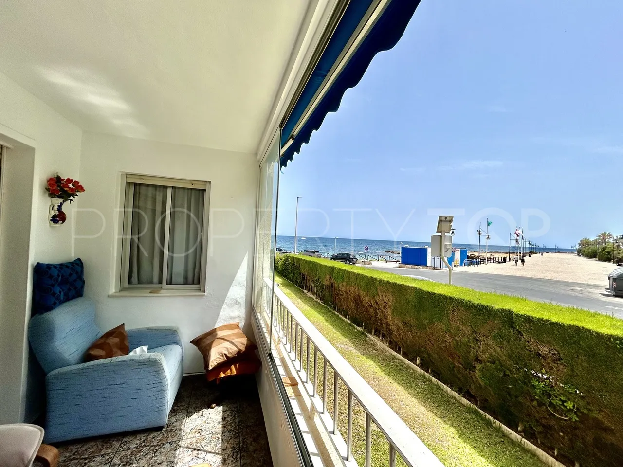 For sale 3 bedrooms apartment in Punta Prima