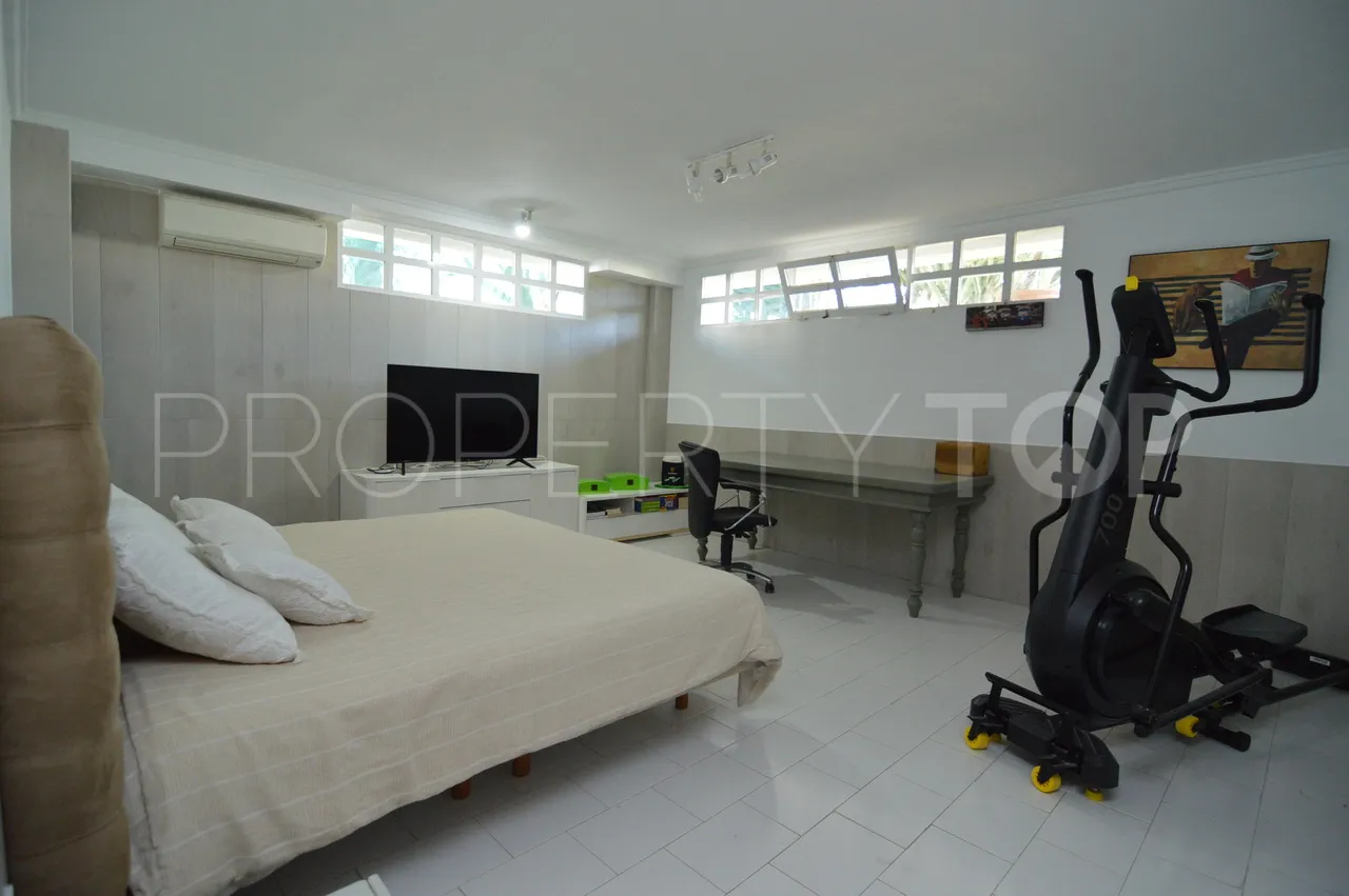Comprar villa en Torrevieja