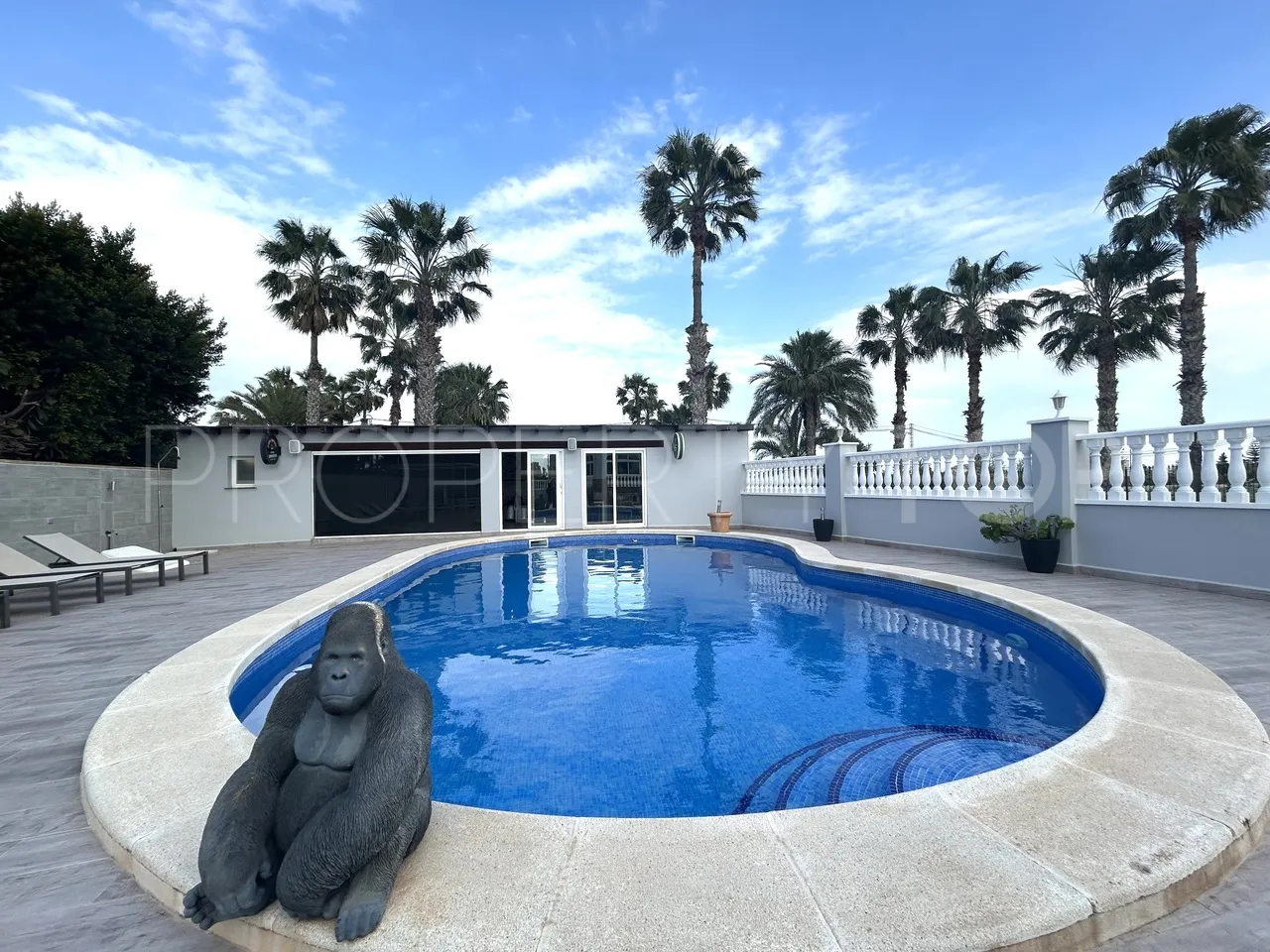 Villa a la venta en Catral