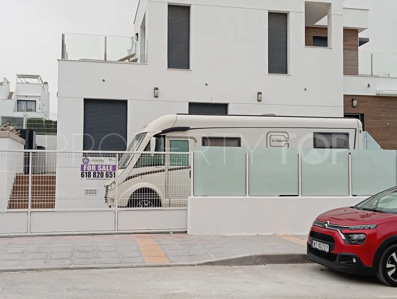 Buy Los Montesinos 3 bedrooms villa