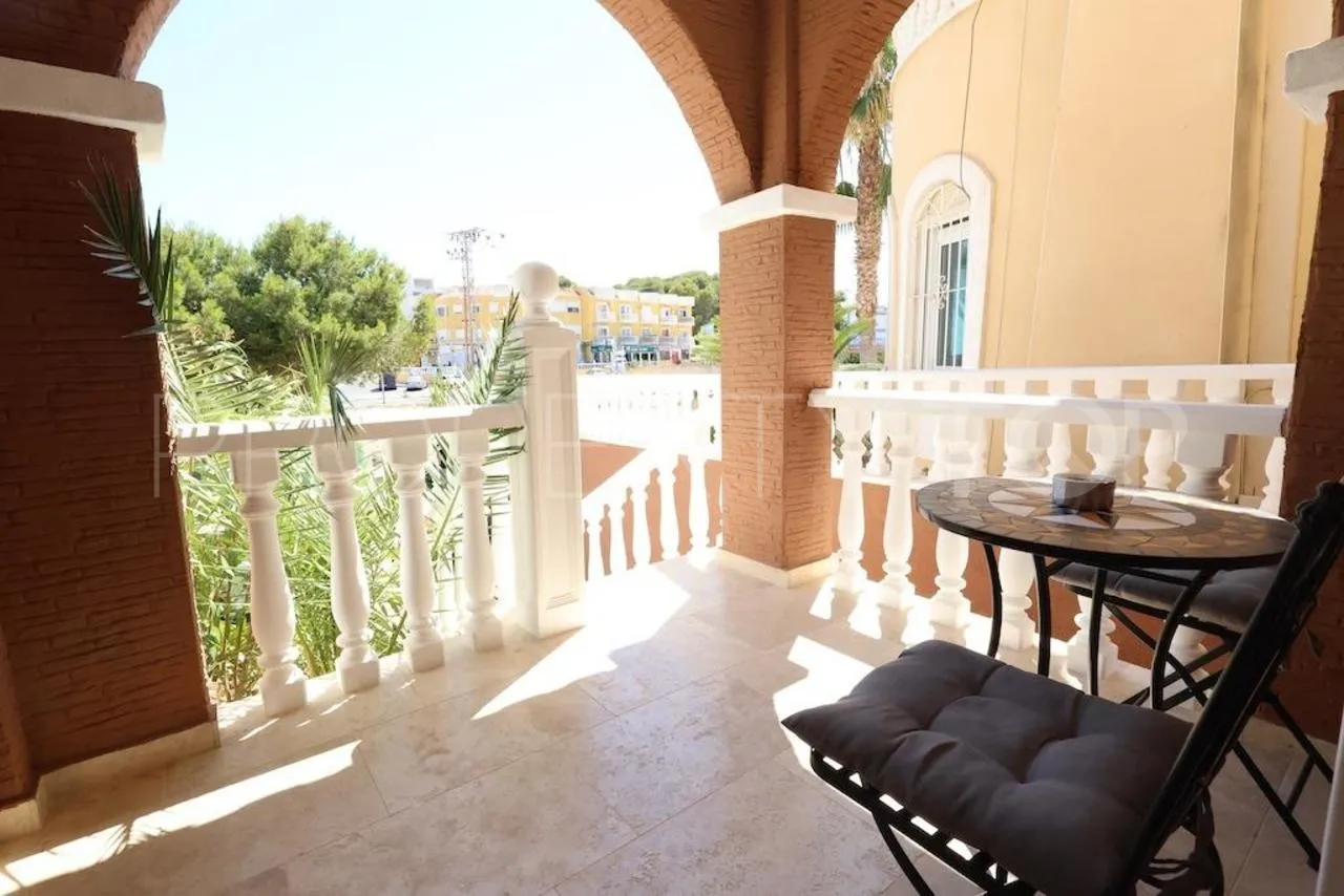 Villa with 3 bedrooms for sale in Rioja