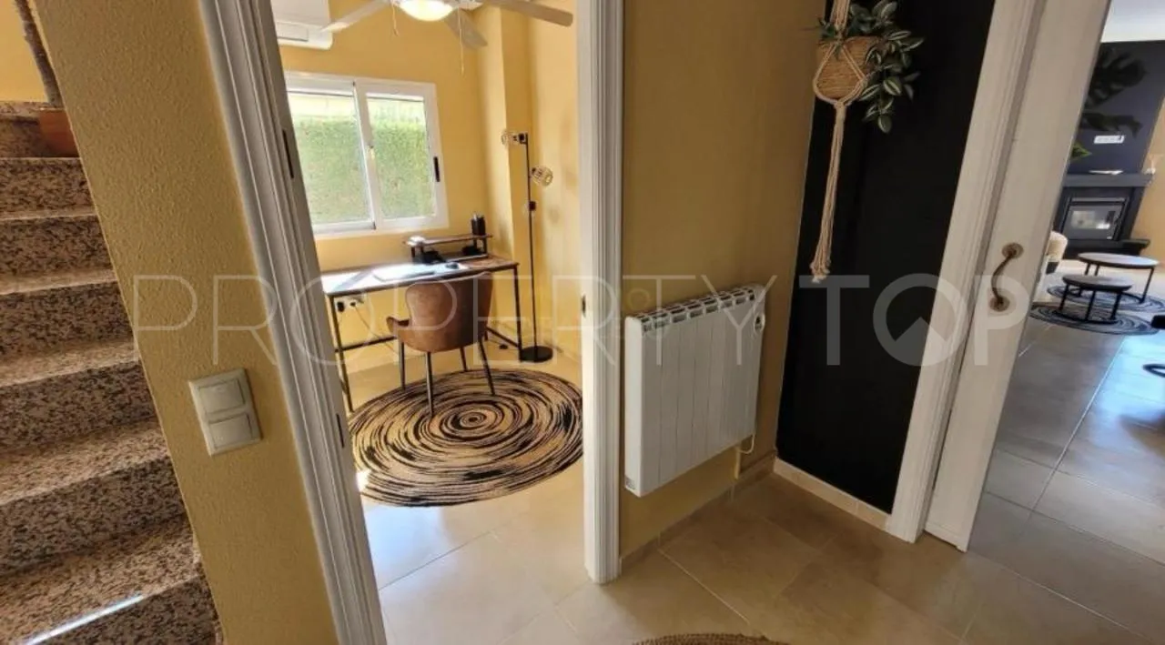 For sale villa in Pilar de la Horadada with 3 bedrooms