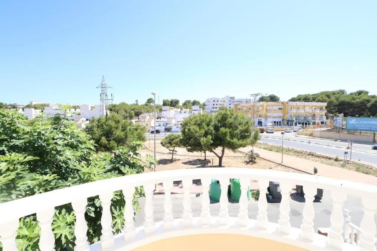 Villa with 3 bedrooms for sale in Rioja