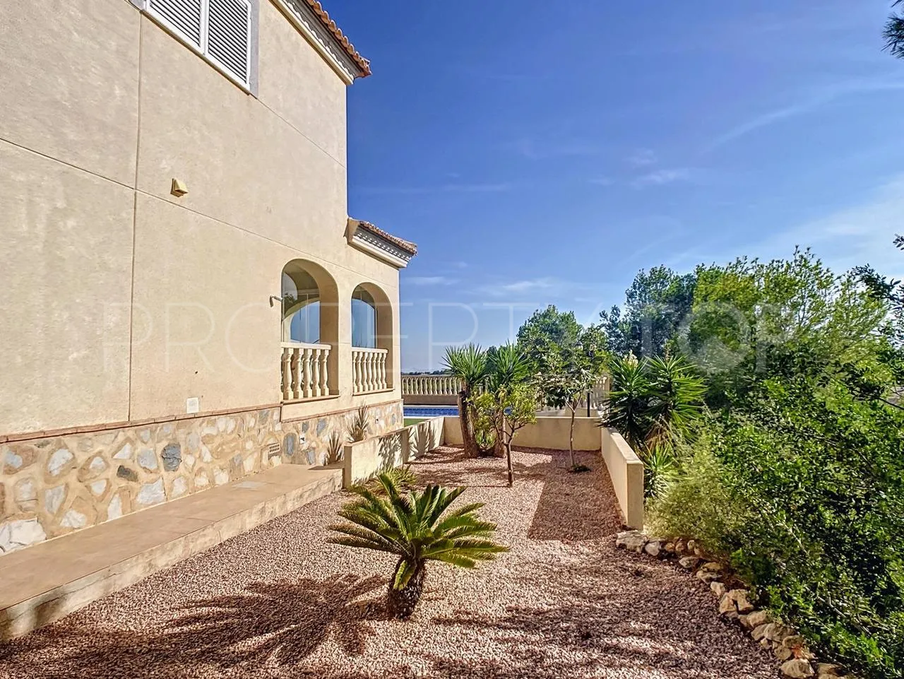 For sale villa in Pilar de la Horadada with 3 bedrooms