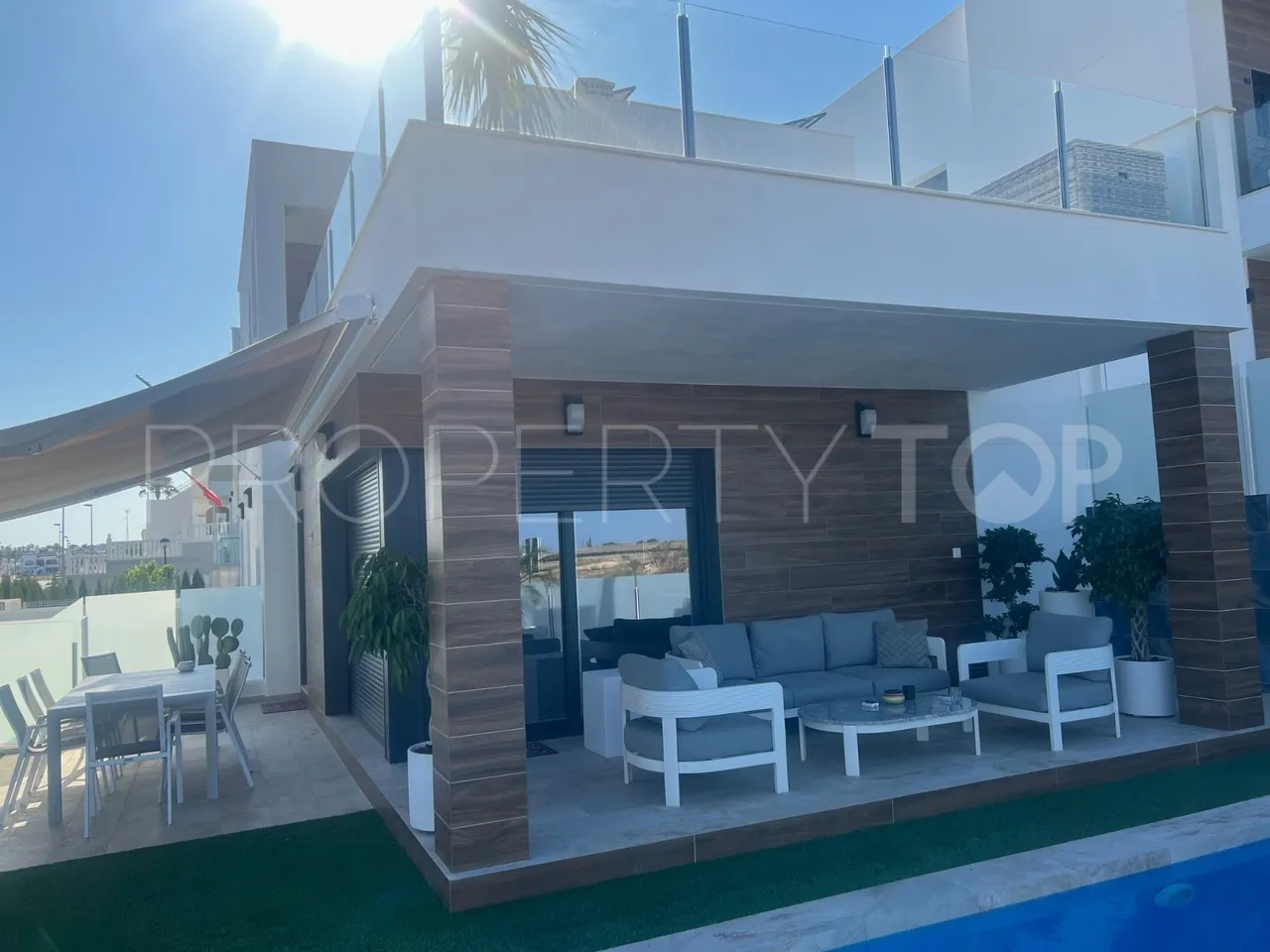 Buy Los Montesinos 3 bedrooms villa