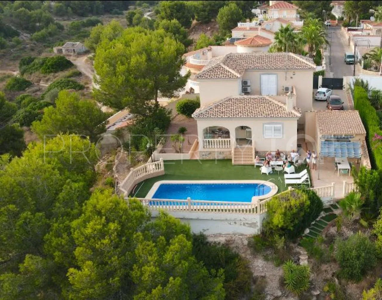 For sale villa in Pilar de la Horadada with 3 bedrooms