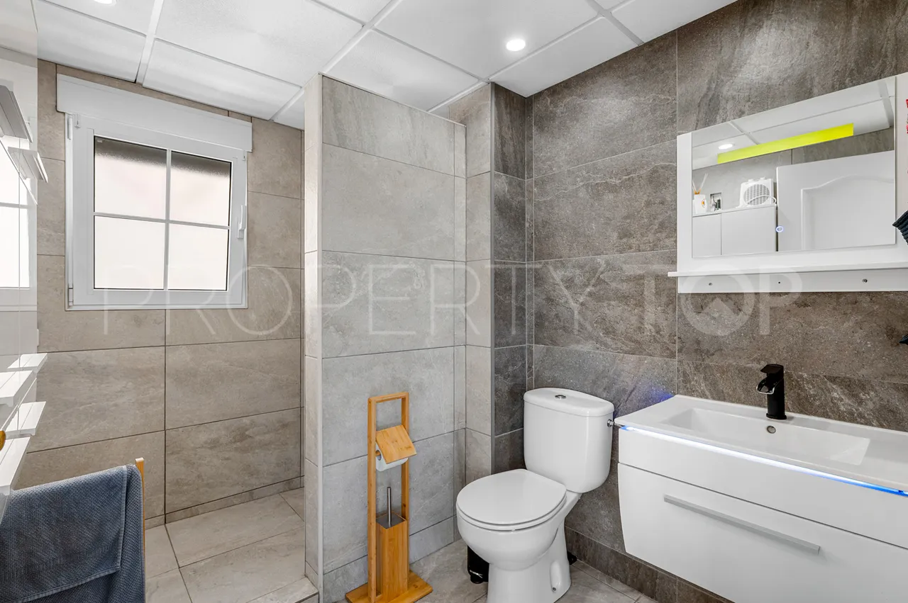 7 bedrooms villa in Torre de la Horadada for sale