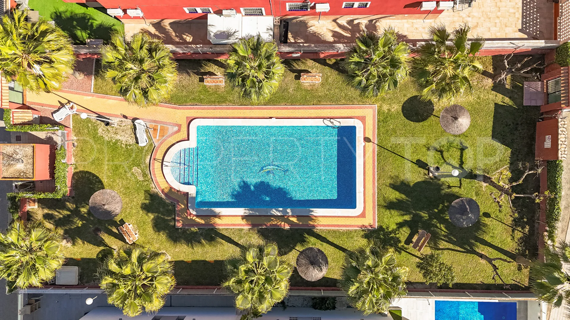 Buy apartment in Los Altos de Marbella
