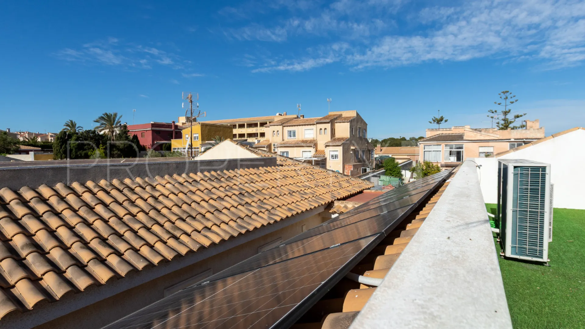 Los Balcones, villa a la venta
