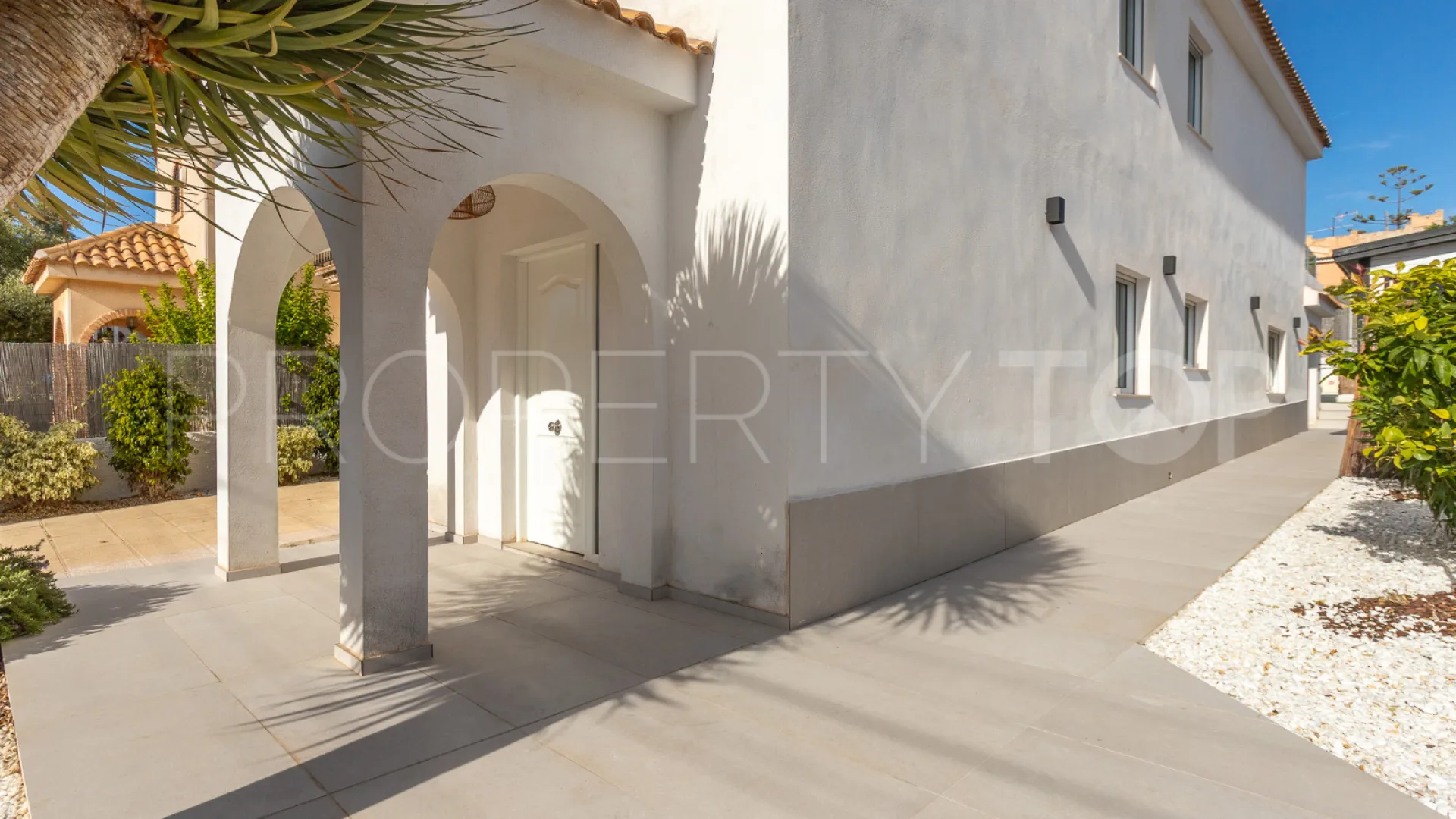 Los Balcones, villa a la venta