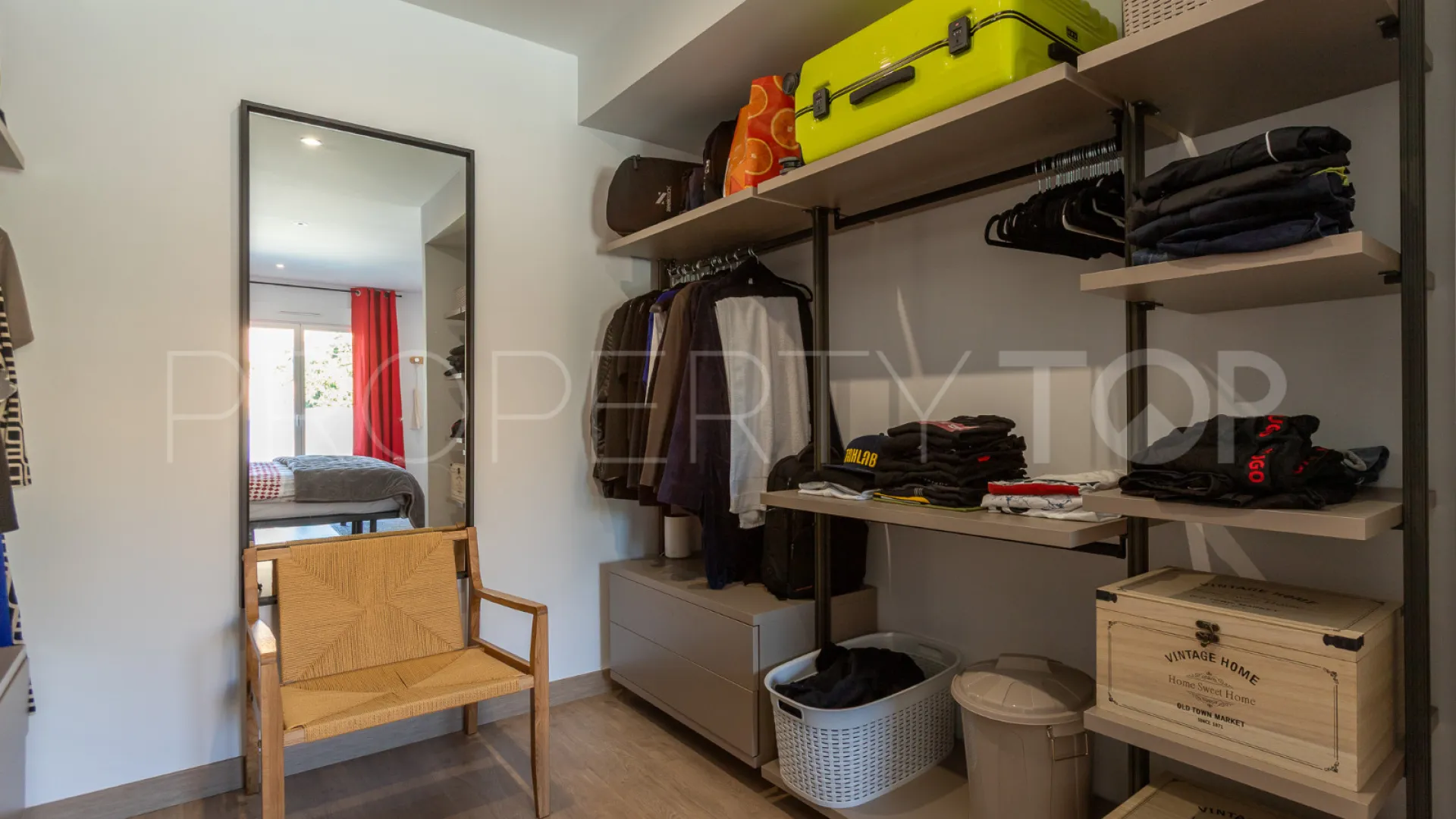Los Balcones, villa a la venta