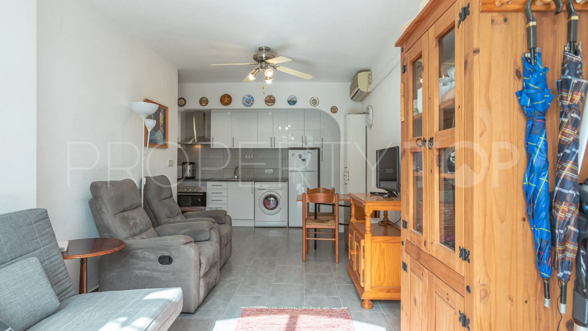 Buy apartment with 1 bedroom in Los Balcones