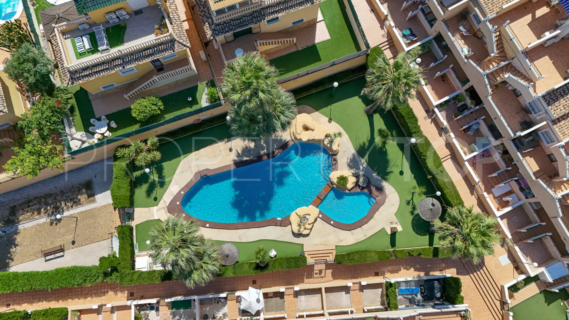 Se vende apartamento de 2 dormitorios en Rioja