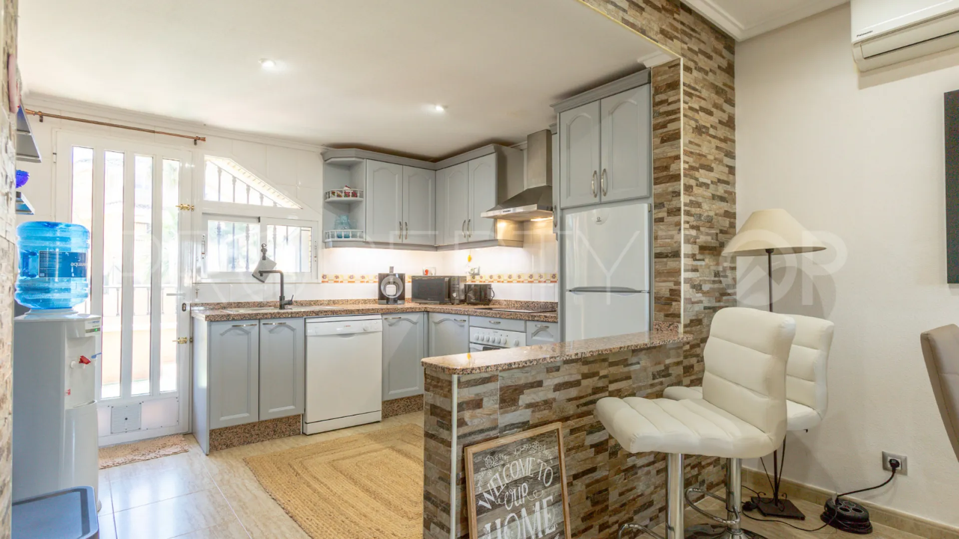 Se vende apartamento de 2 dormitorios en Rioja