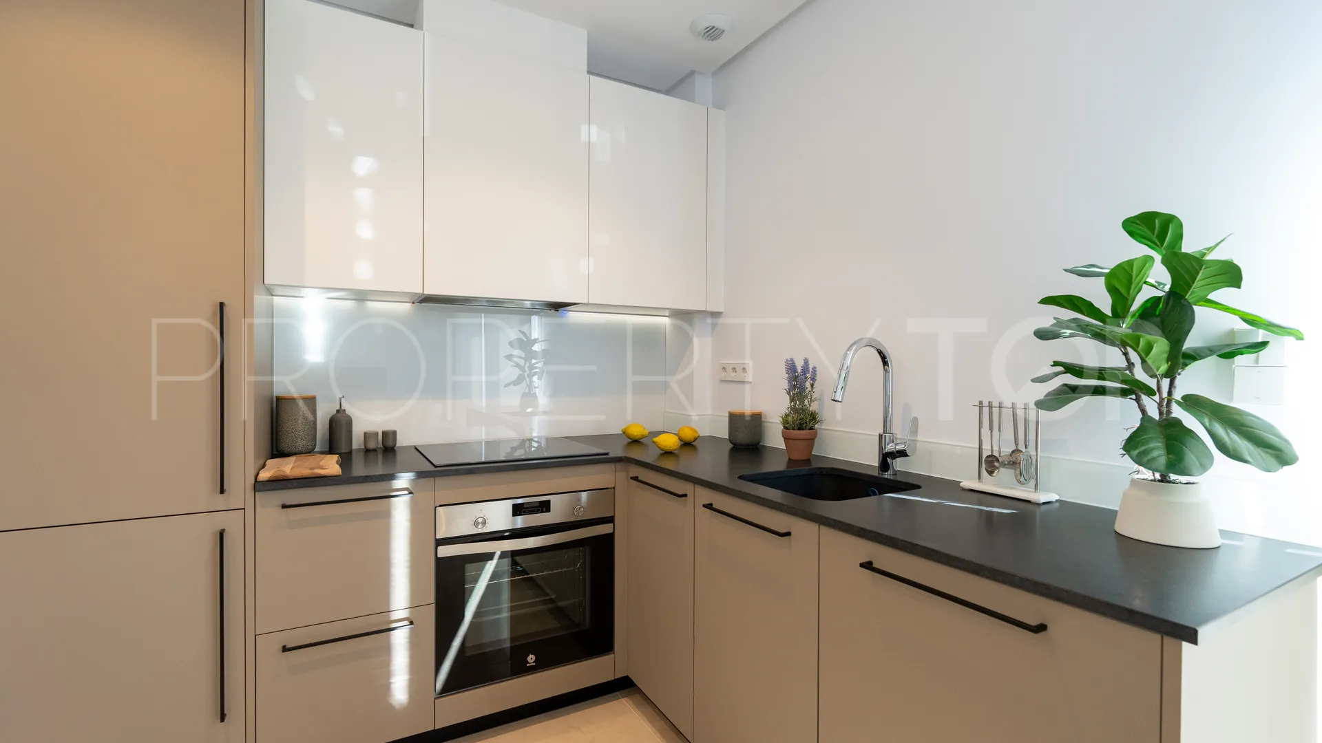 Town house with 3 bedrooms for sale in Elche