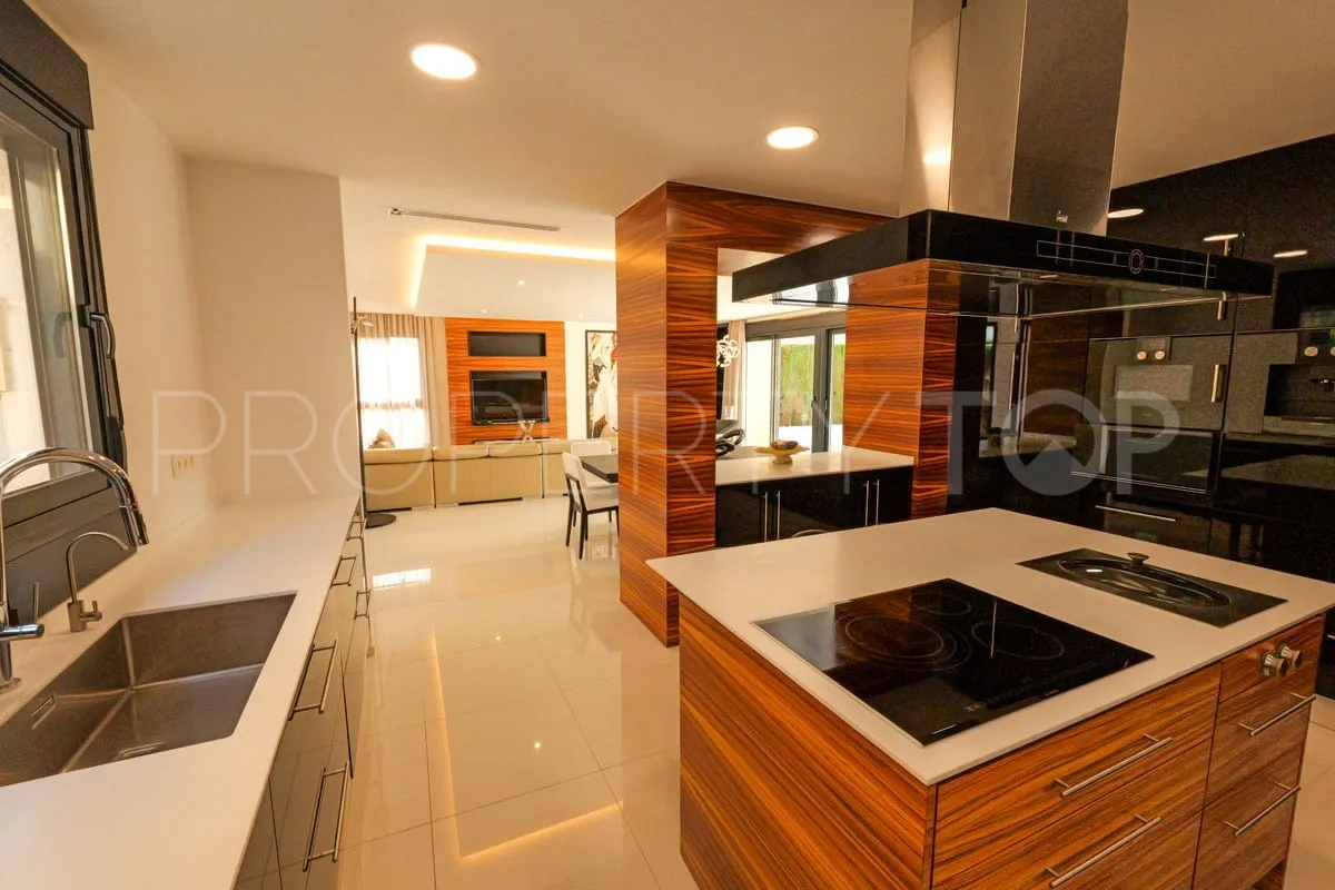 Torrevieja, villa con 3 dormitorios en venta