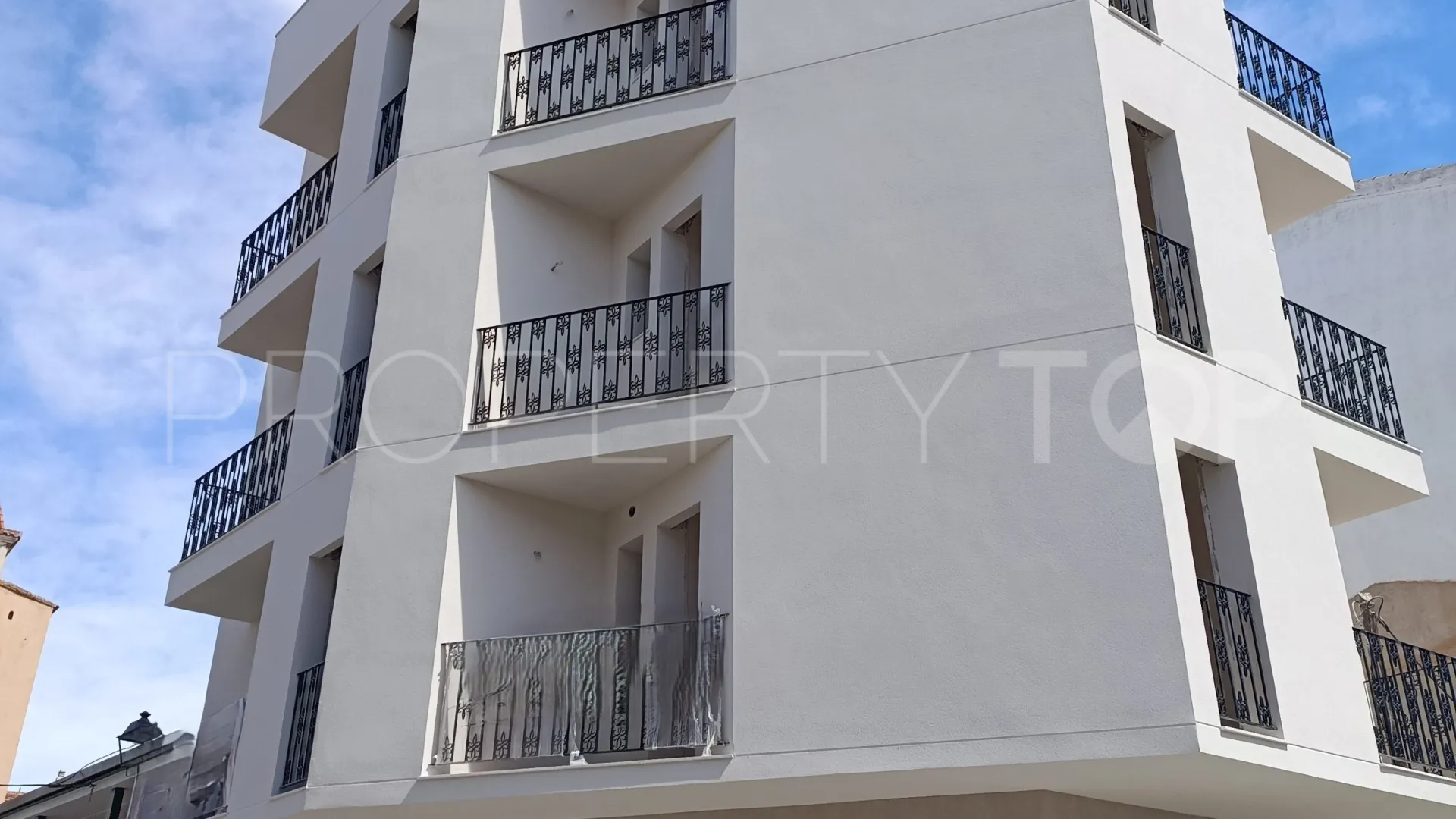 Apartamento de 2 dormitorios a la venta en Bigastro