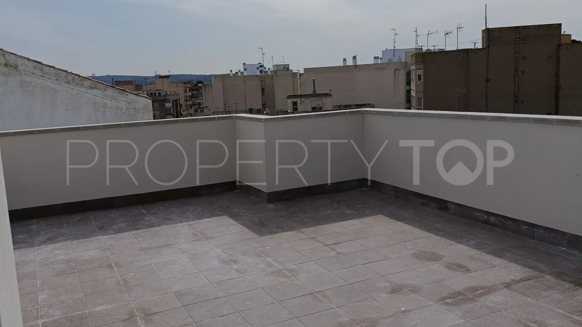 Apartamento de 2 dormitorios a la venta en Bigastro