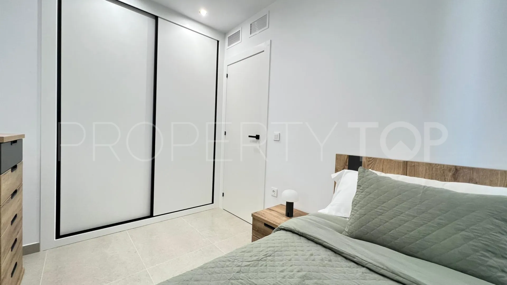 Se vende adosado en Benferri de 3 dormitorios