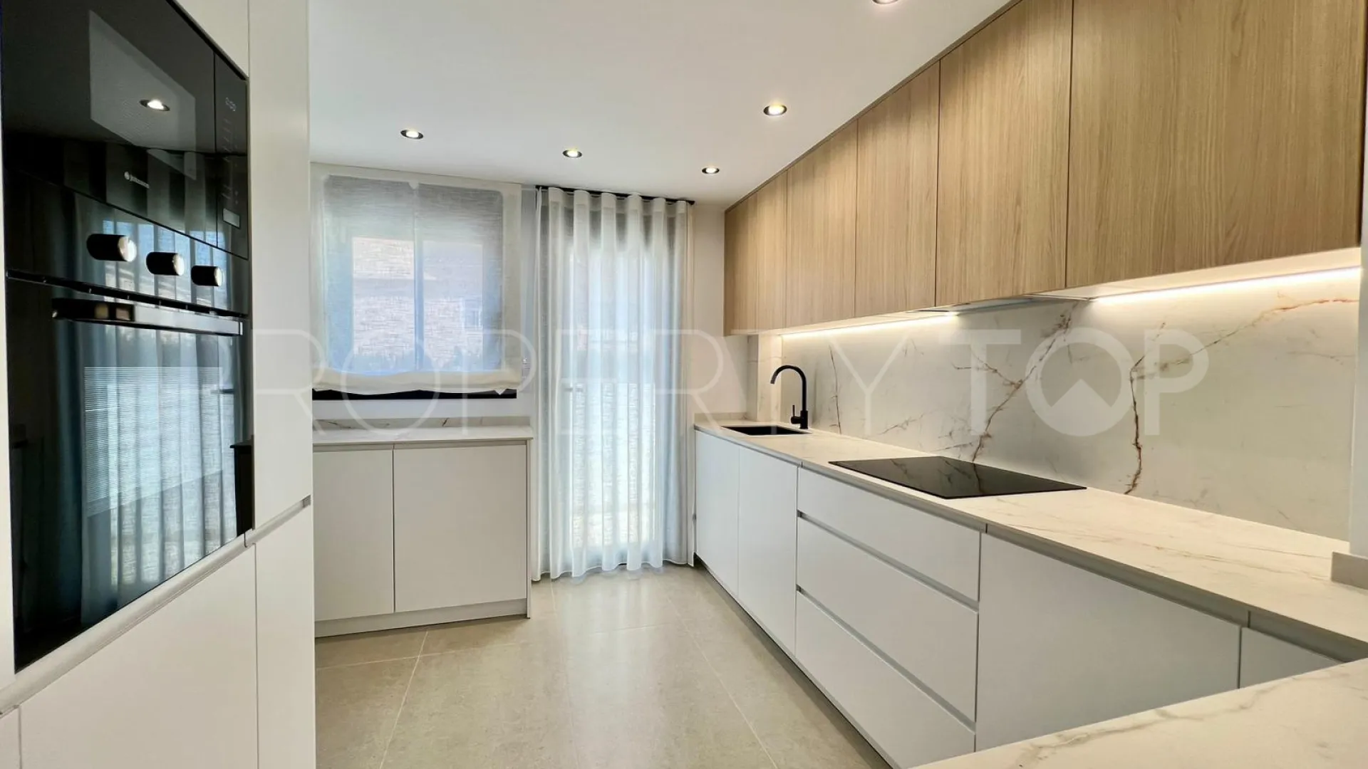 Se vende adosado en Benferri de 3 dormitorios
