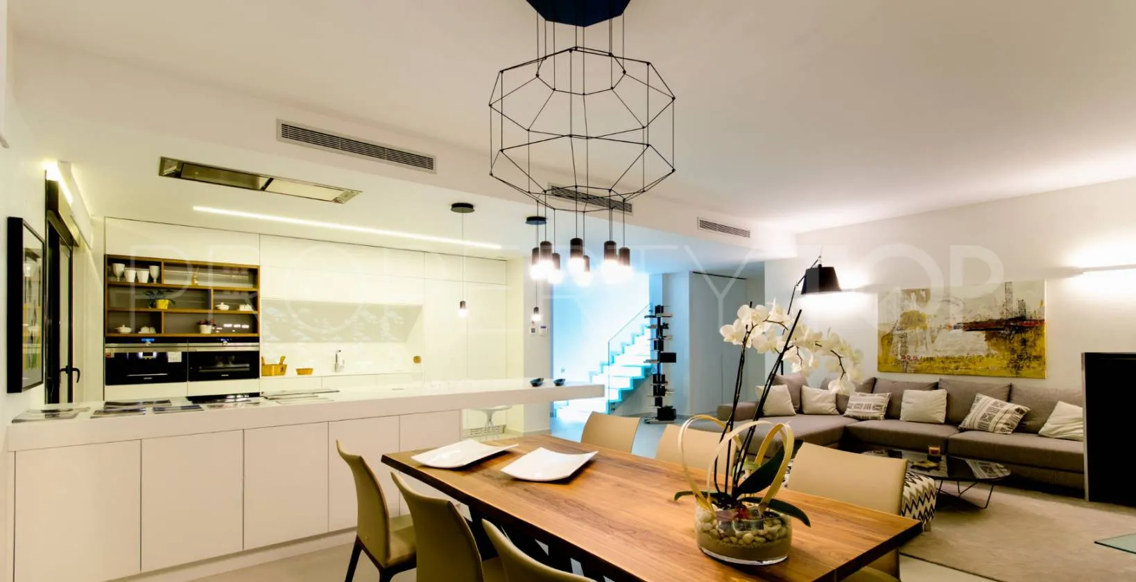Villamartin 4 bedrooms villa for sale