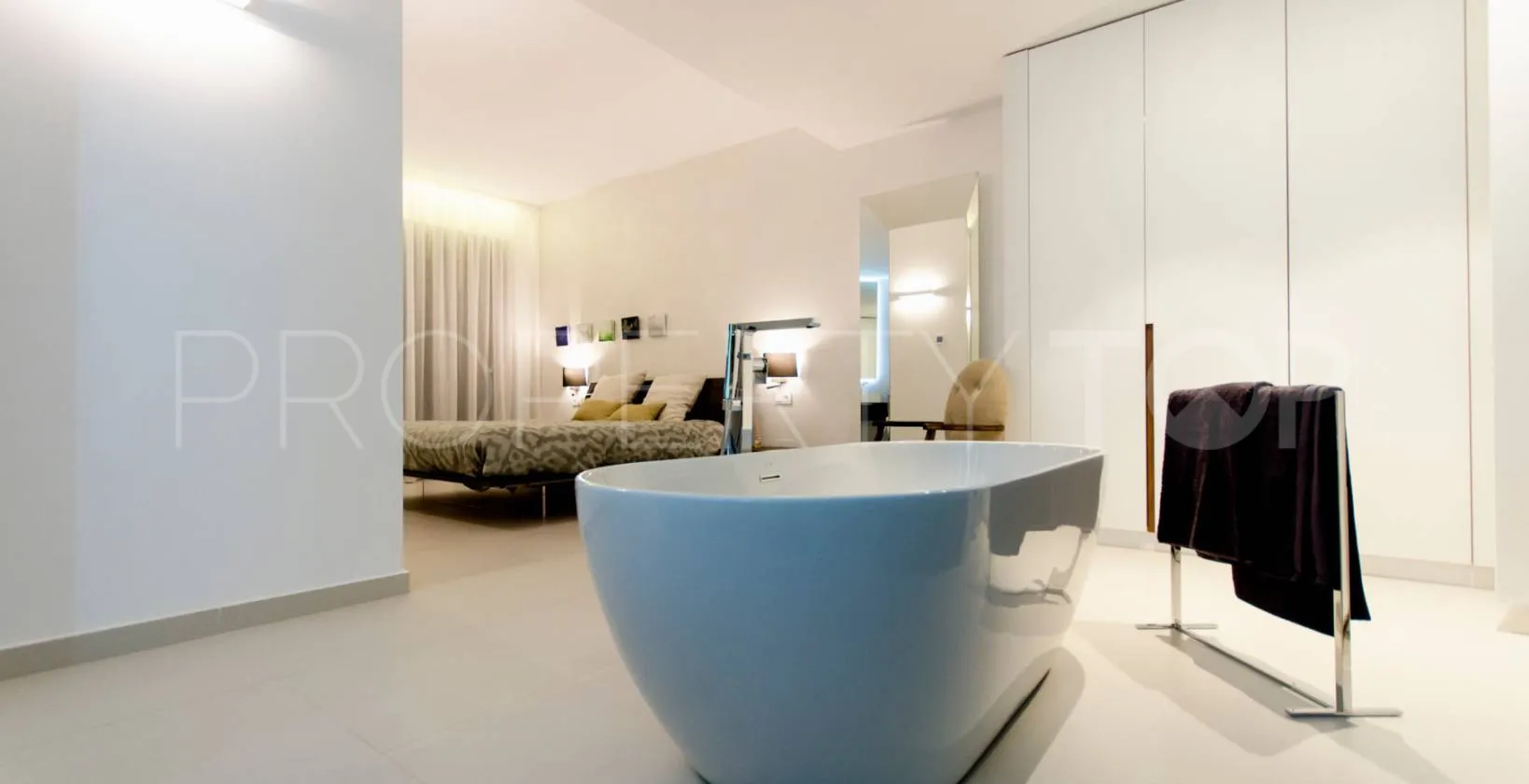 Villamartin 4 bedrooms villa for sale