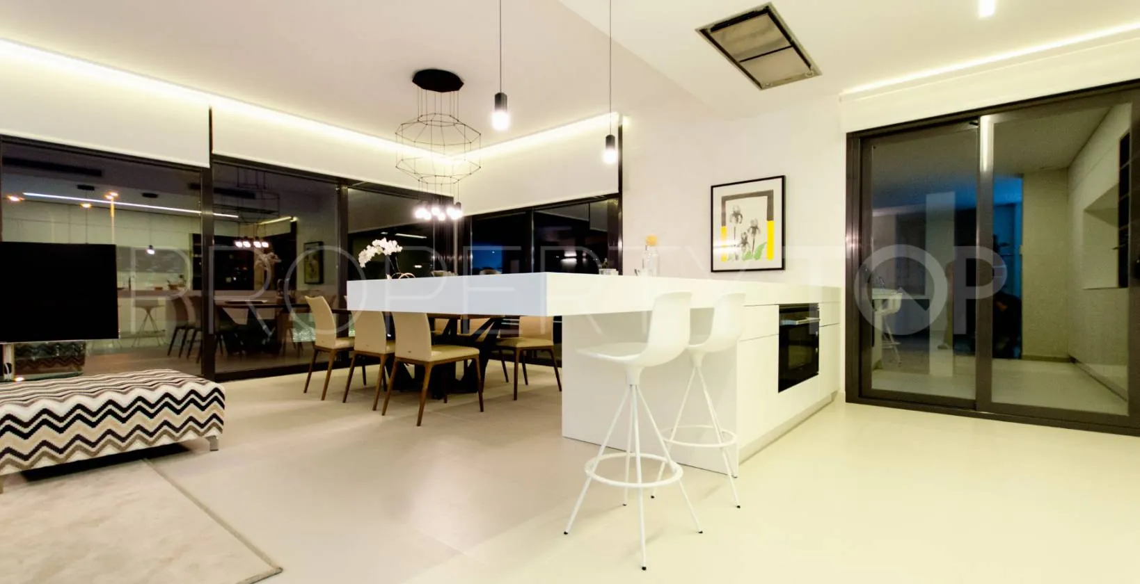 Villamartin 4 bedrooms villa for sale