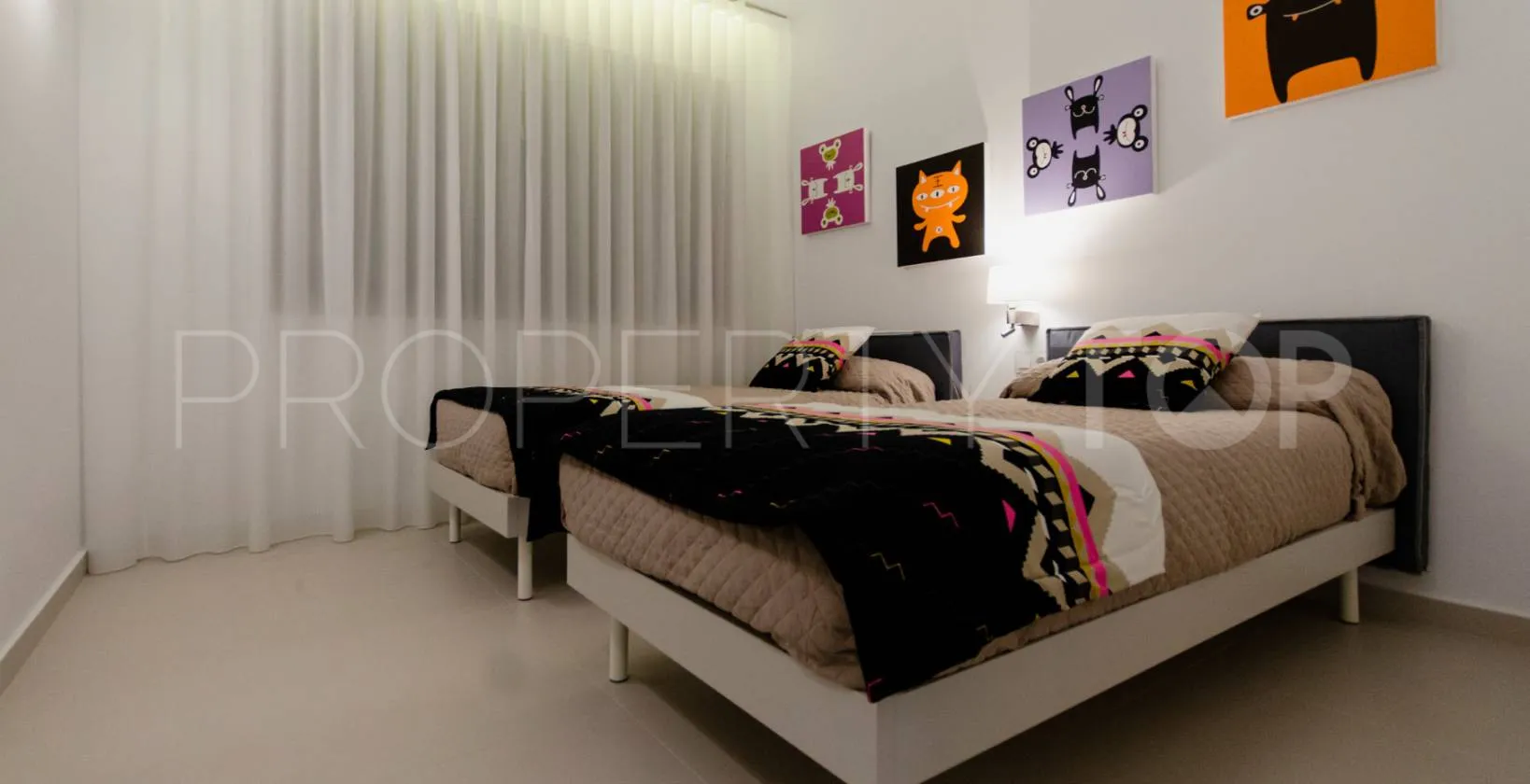 Villamartin 4 bedrooms villa for sale