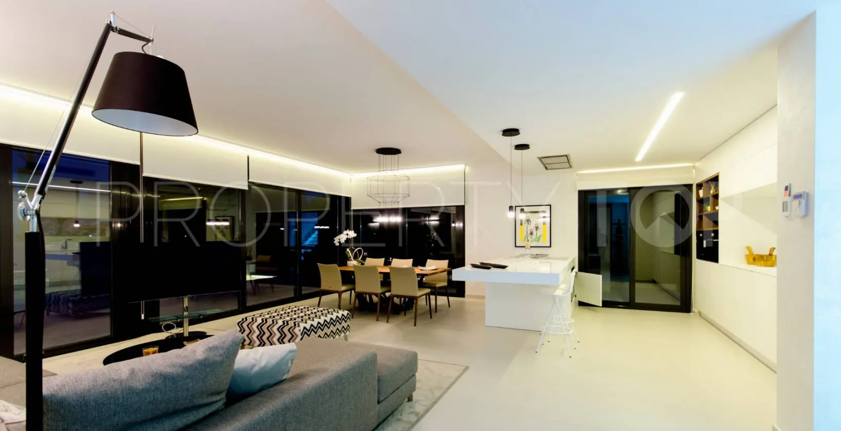 Villamartin 4 bedrooms villa for sale
