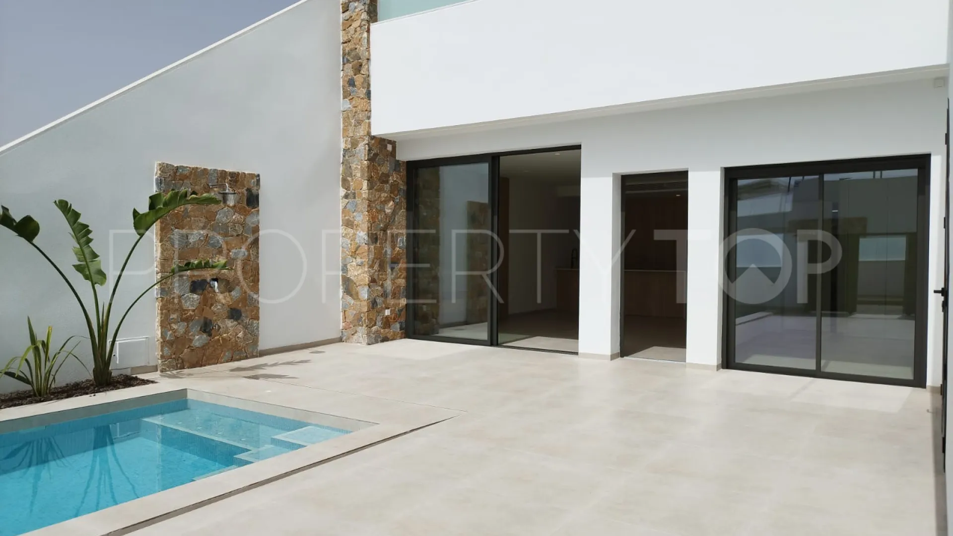 Comprar villa de 3 dormitorios en San Javier