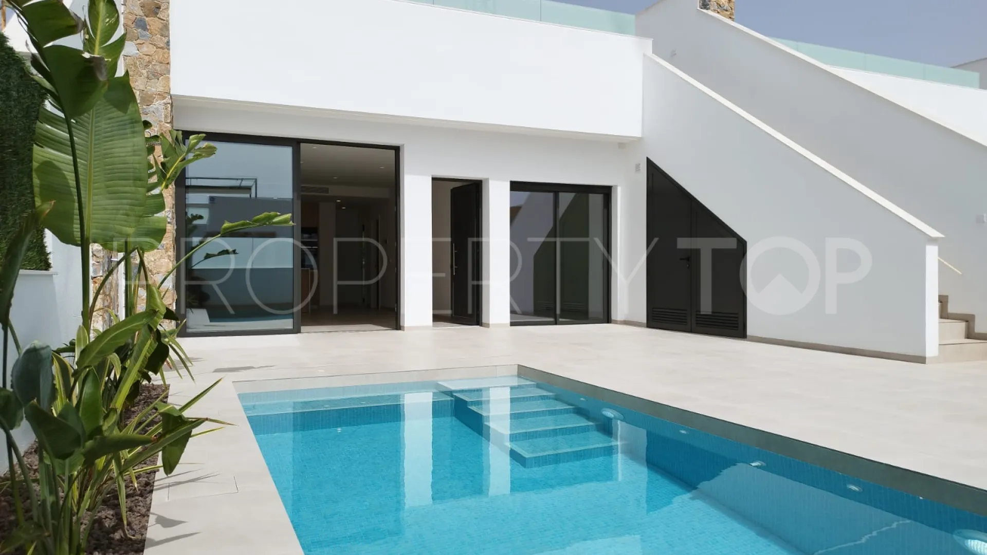 Comprar villa de 3 dormitorios en San Javier