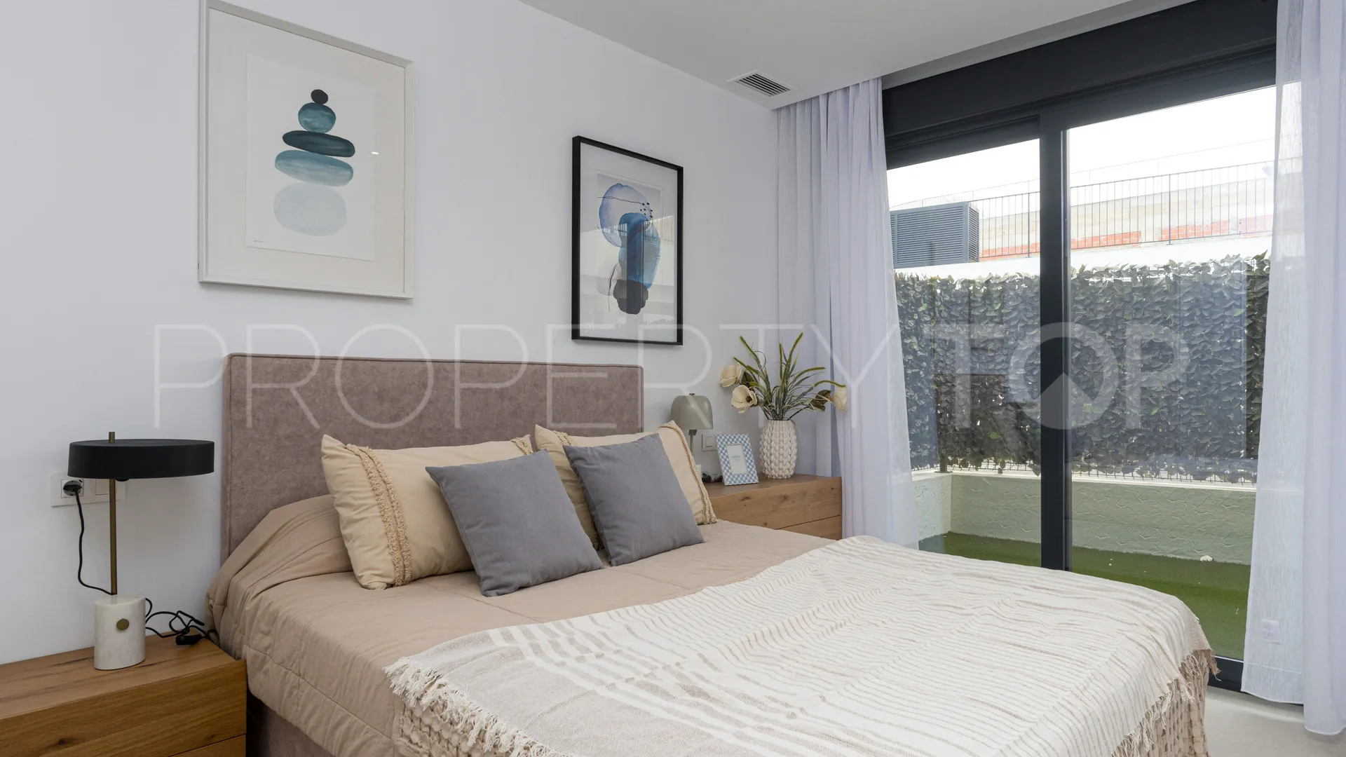 Cala de Finestrat, apartamento a la venta de 2 dormitorios