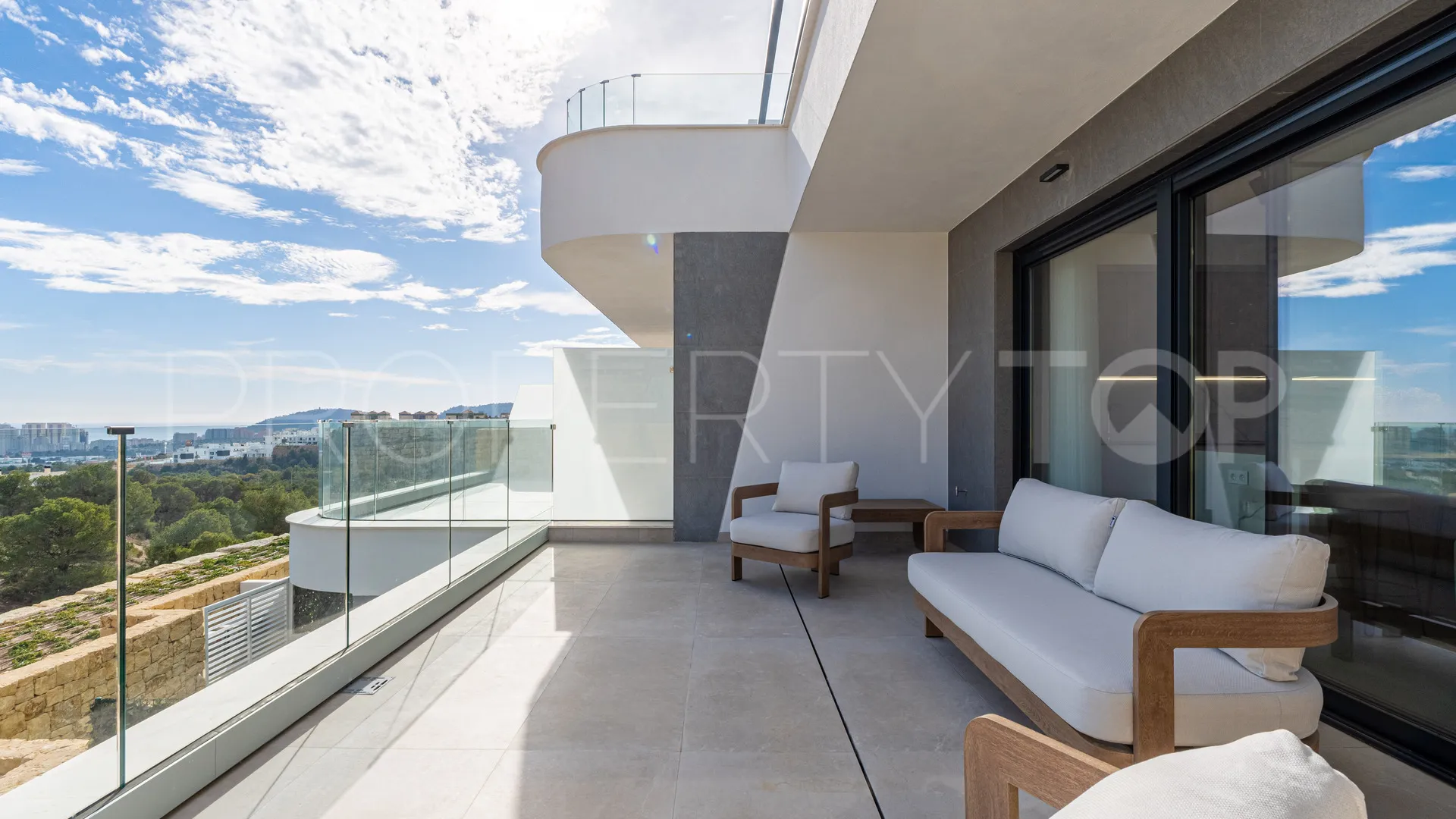 Cala de Finestrat, apartamento a la venta de 2 dormitorios