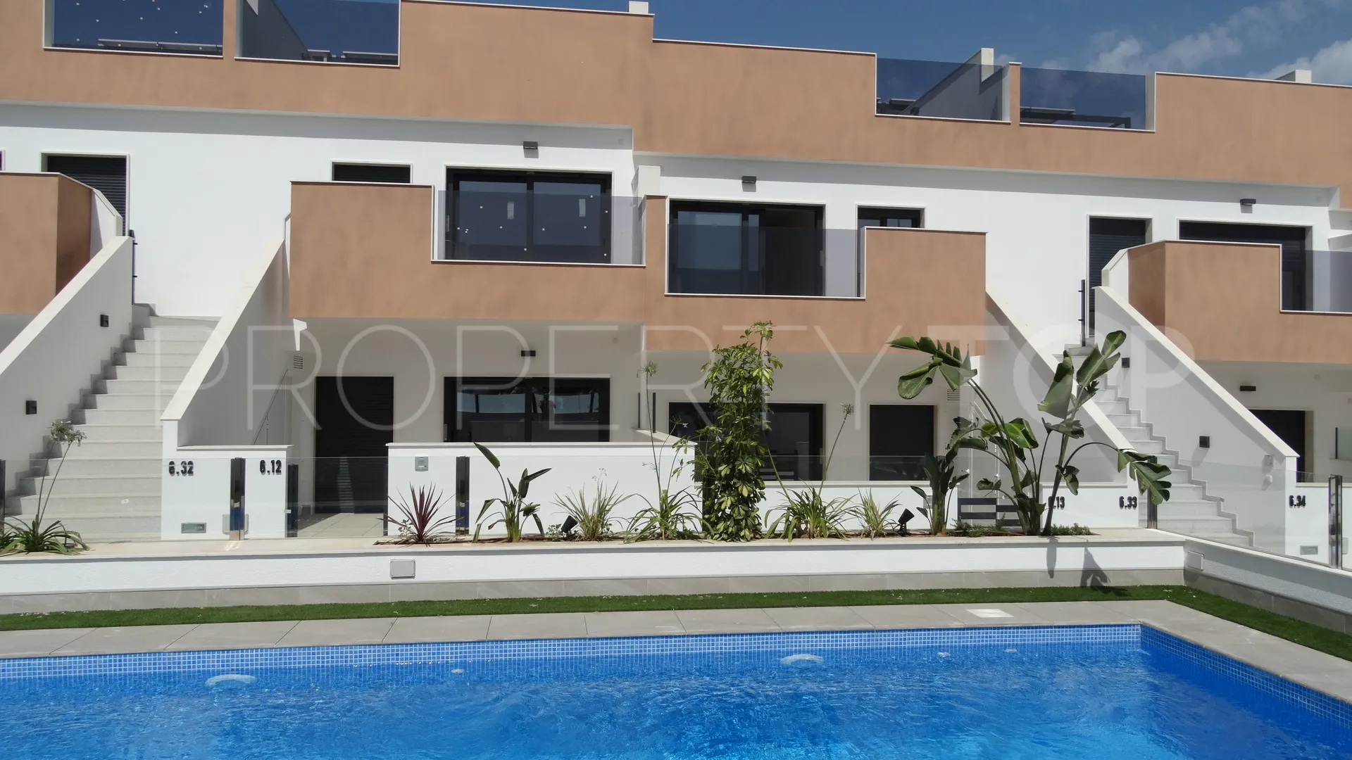 For sale apartment in Pilar de la Horadada with 2 bedrooms