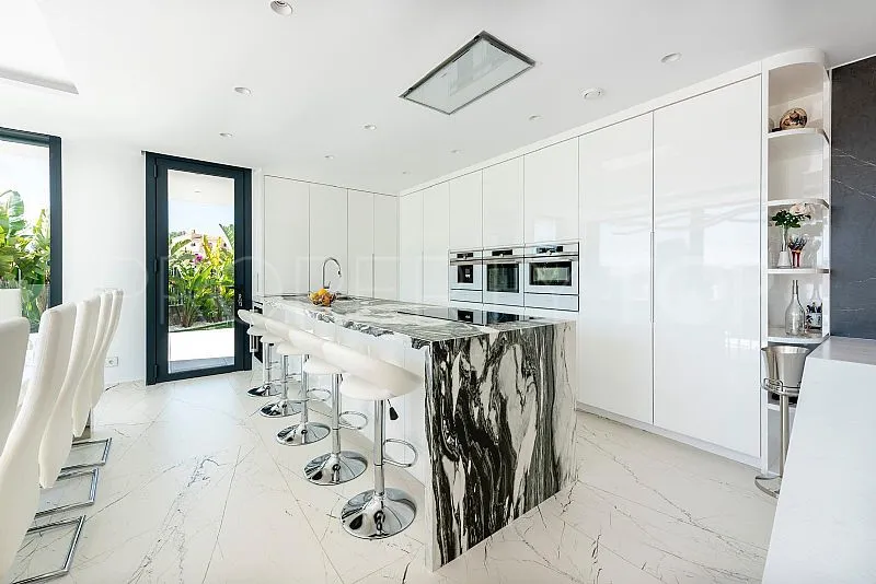 4 bedrooms villa for sale in Calpe