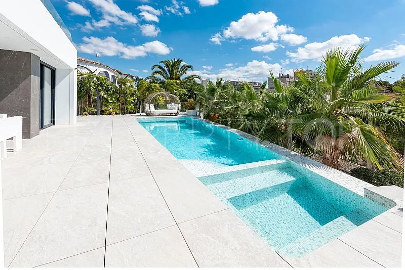 4 bedrooms villa for sale in Calpe