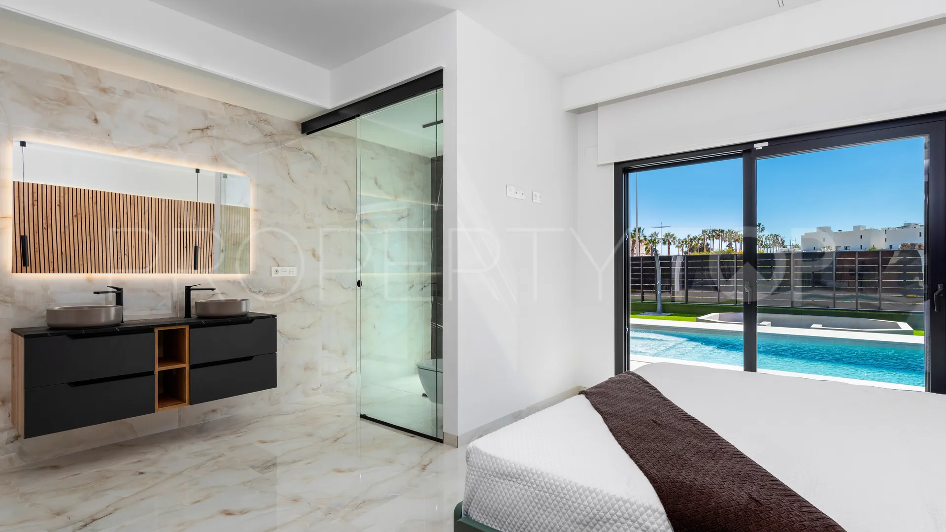 For sale villa in La Finca Golf with 3 bedrooms