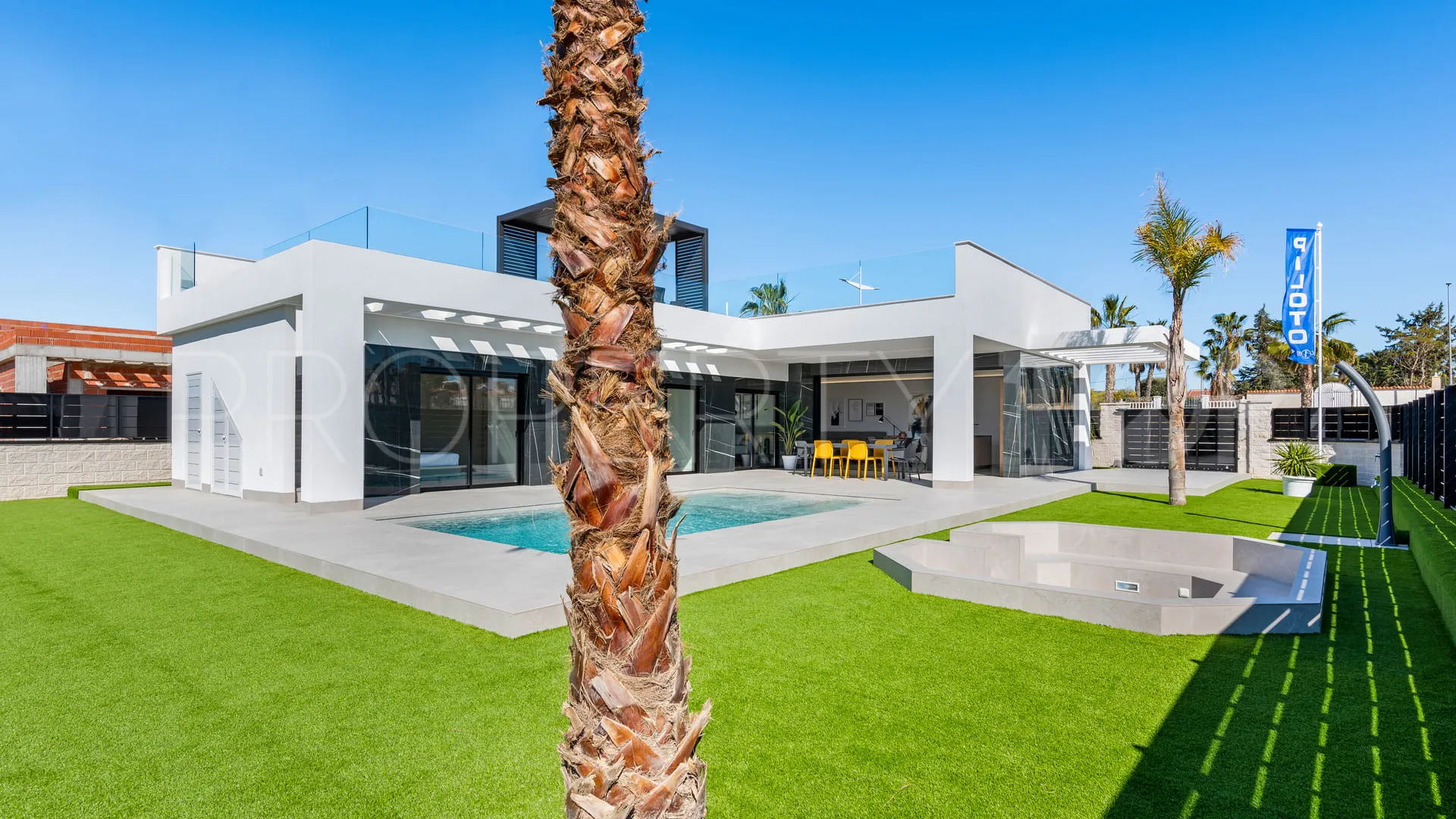 For sale villa in La Finca Golf with 3 bedrooms