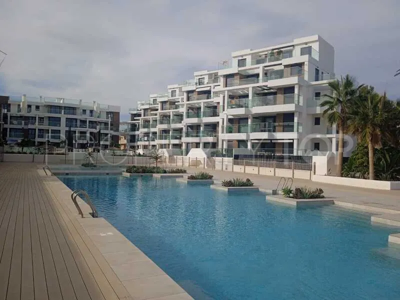 Apartamento de 2 dormitorios en venta en Denia