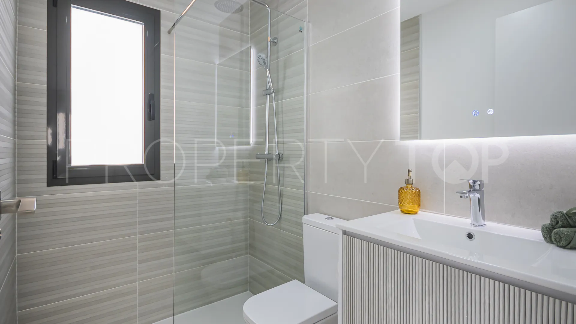 Town house for sale in Los Balcones