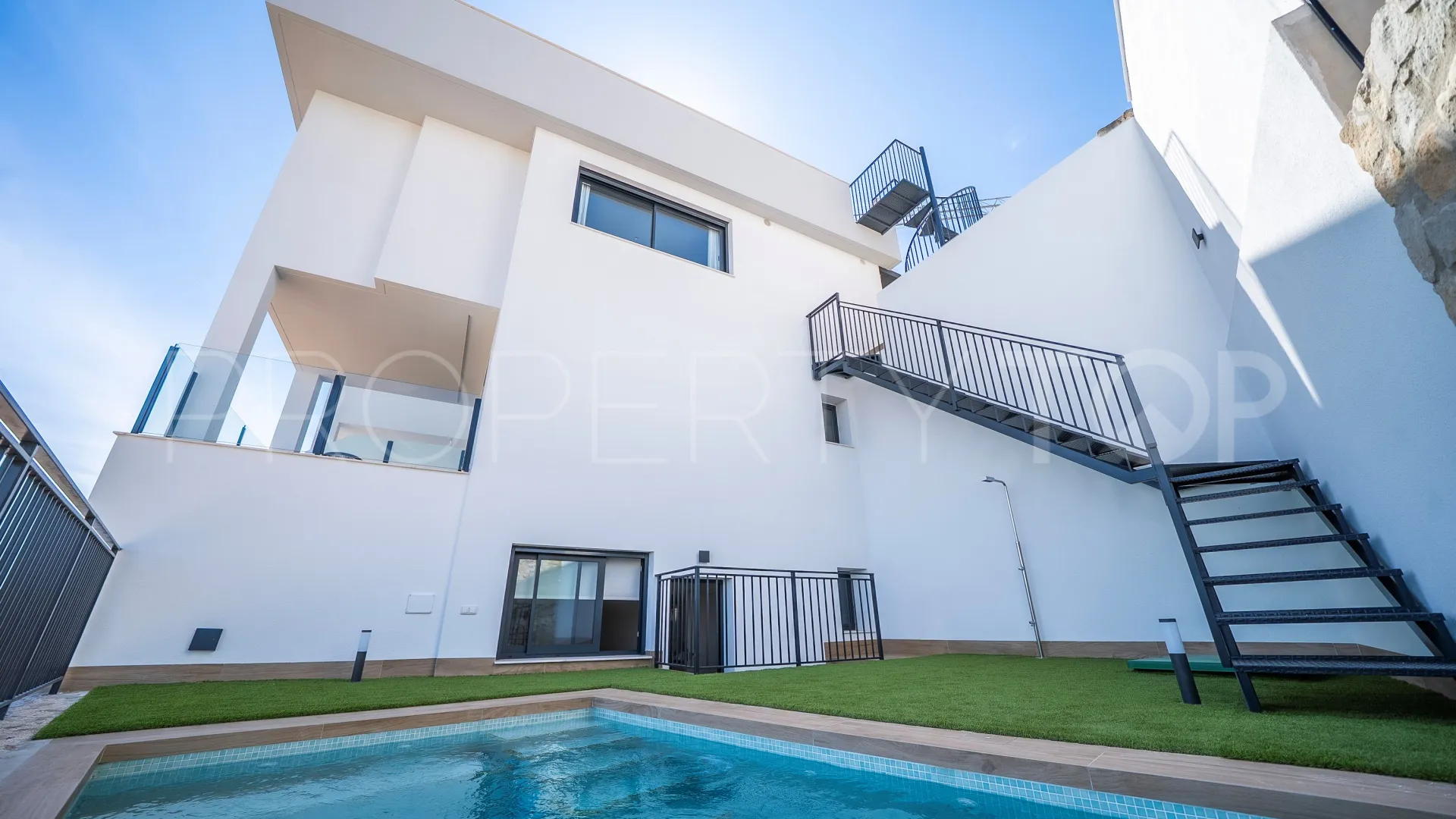 Algorfa villa for sale
