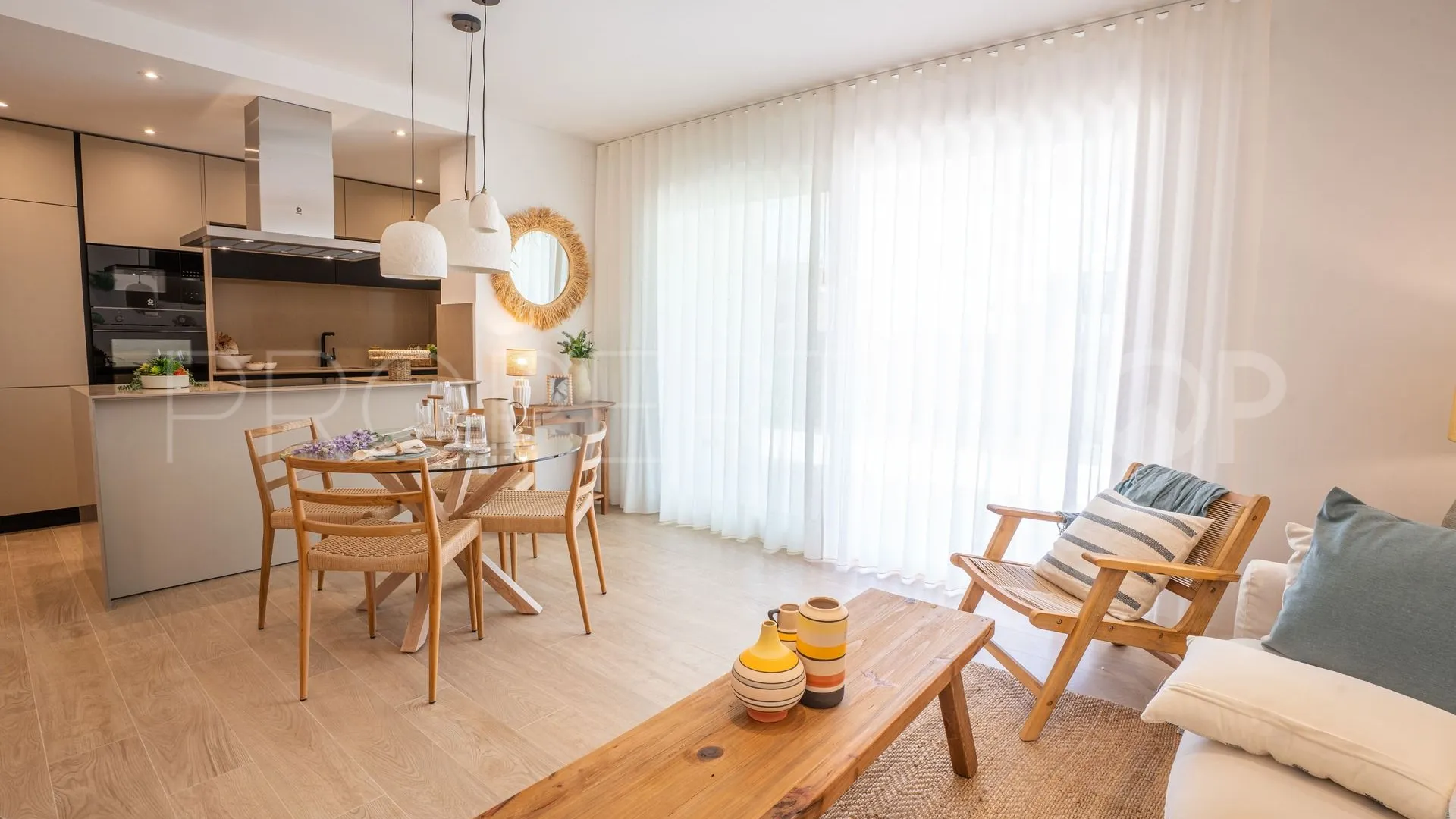 Apartamento en venta de 3 dormitorios en La Finca Golf