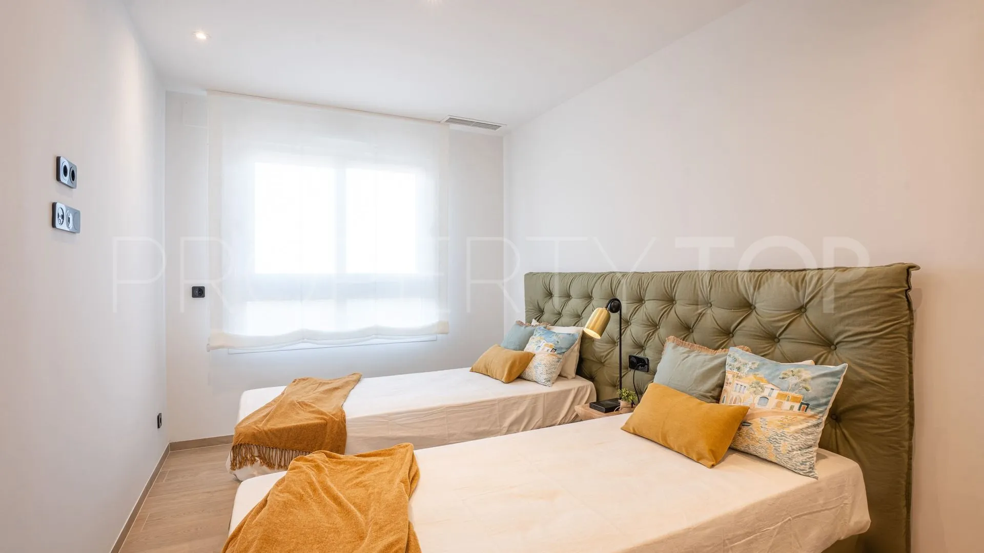 Apartamento en venta de 3 dormitorios en La Finca Golf