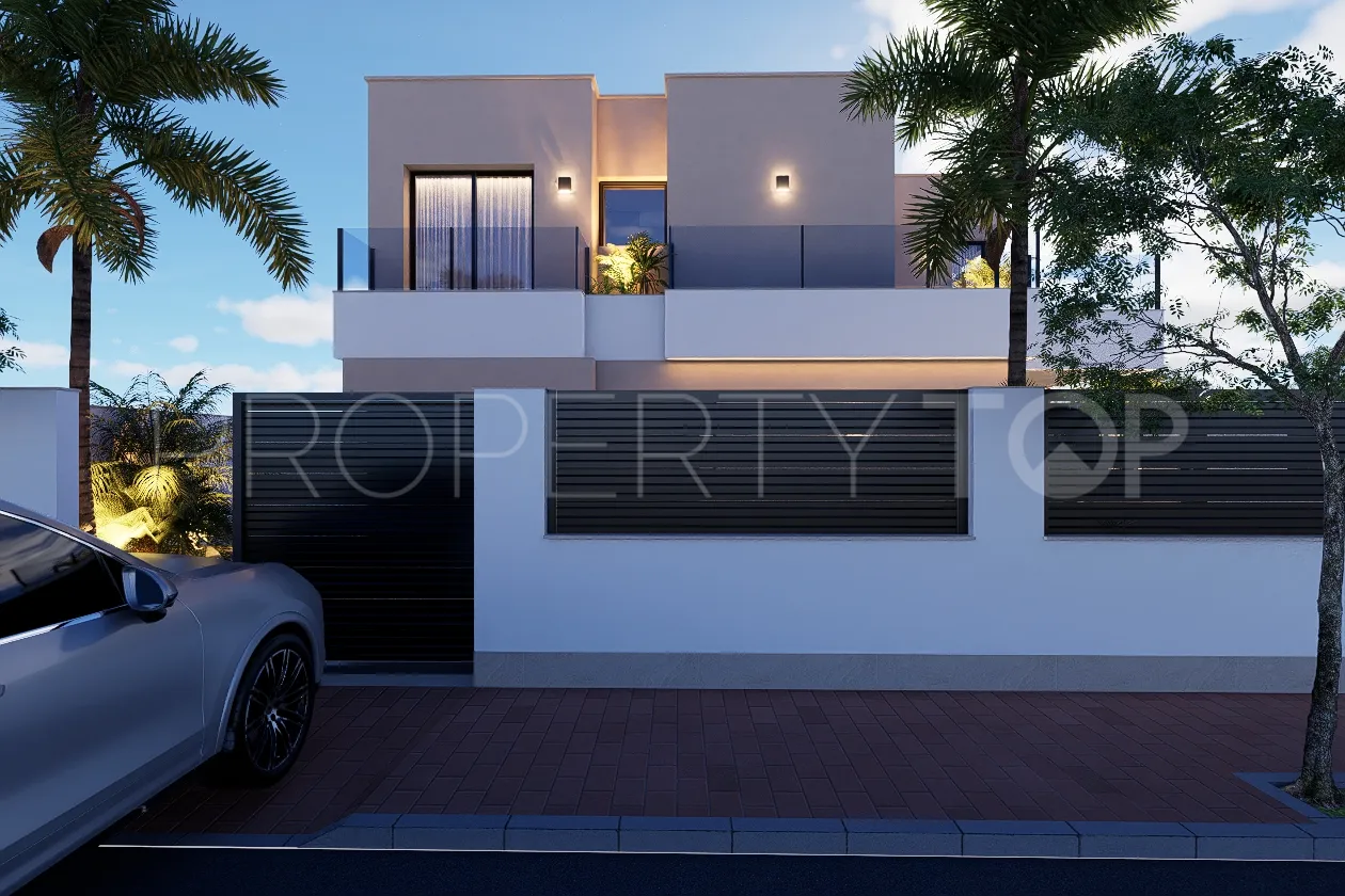 Villa en venta en San Pedro del Pinatar de 4 dormitorios