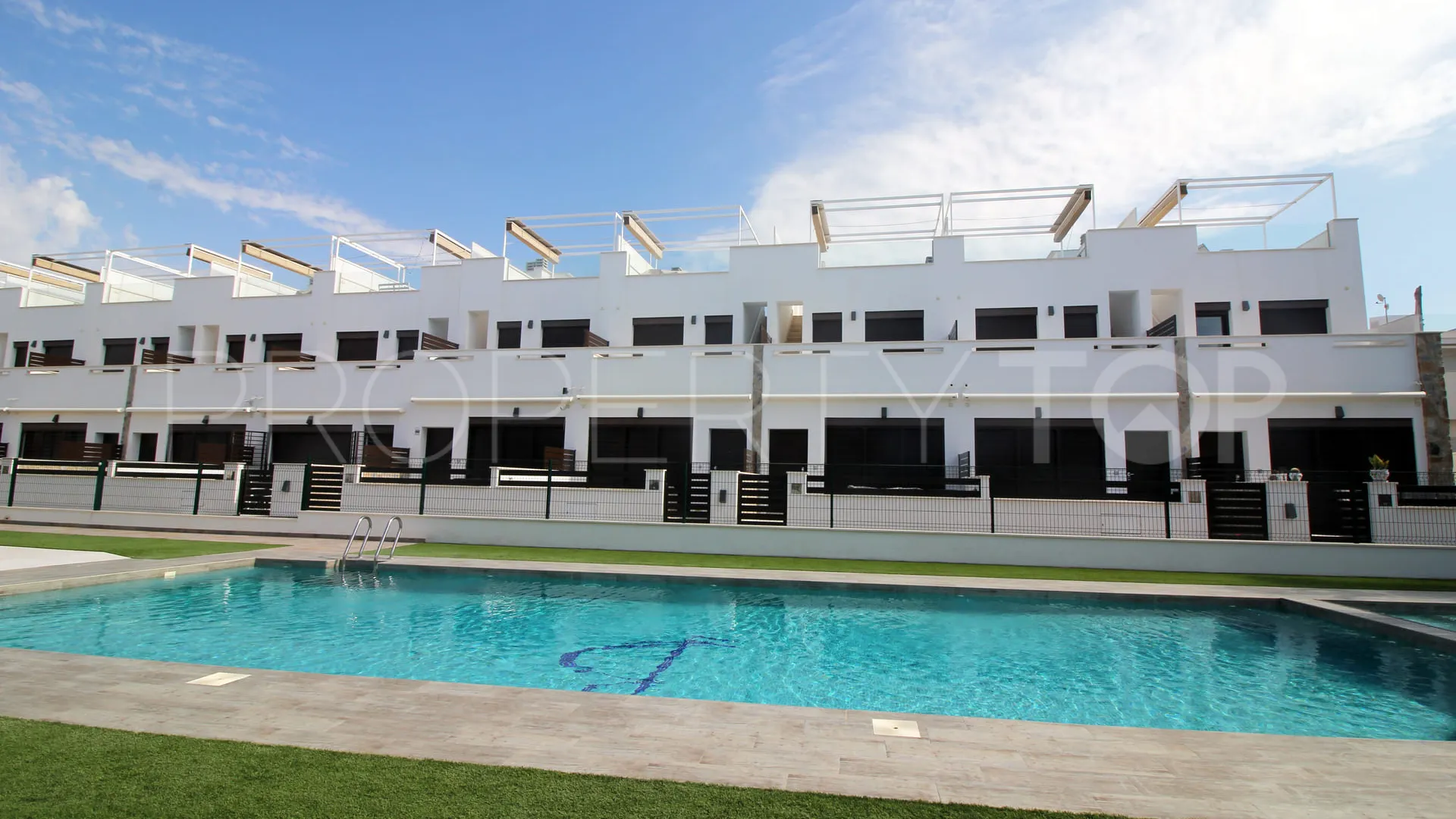 For sale 3 bedrooms town house in Pilar de la Horadada