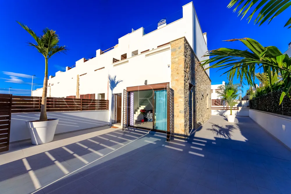 For sale 3 bedrooms town house in Pilar de la Horadada