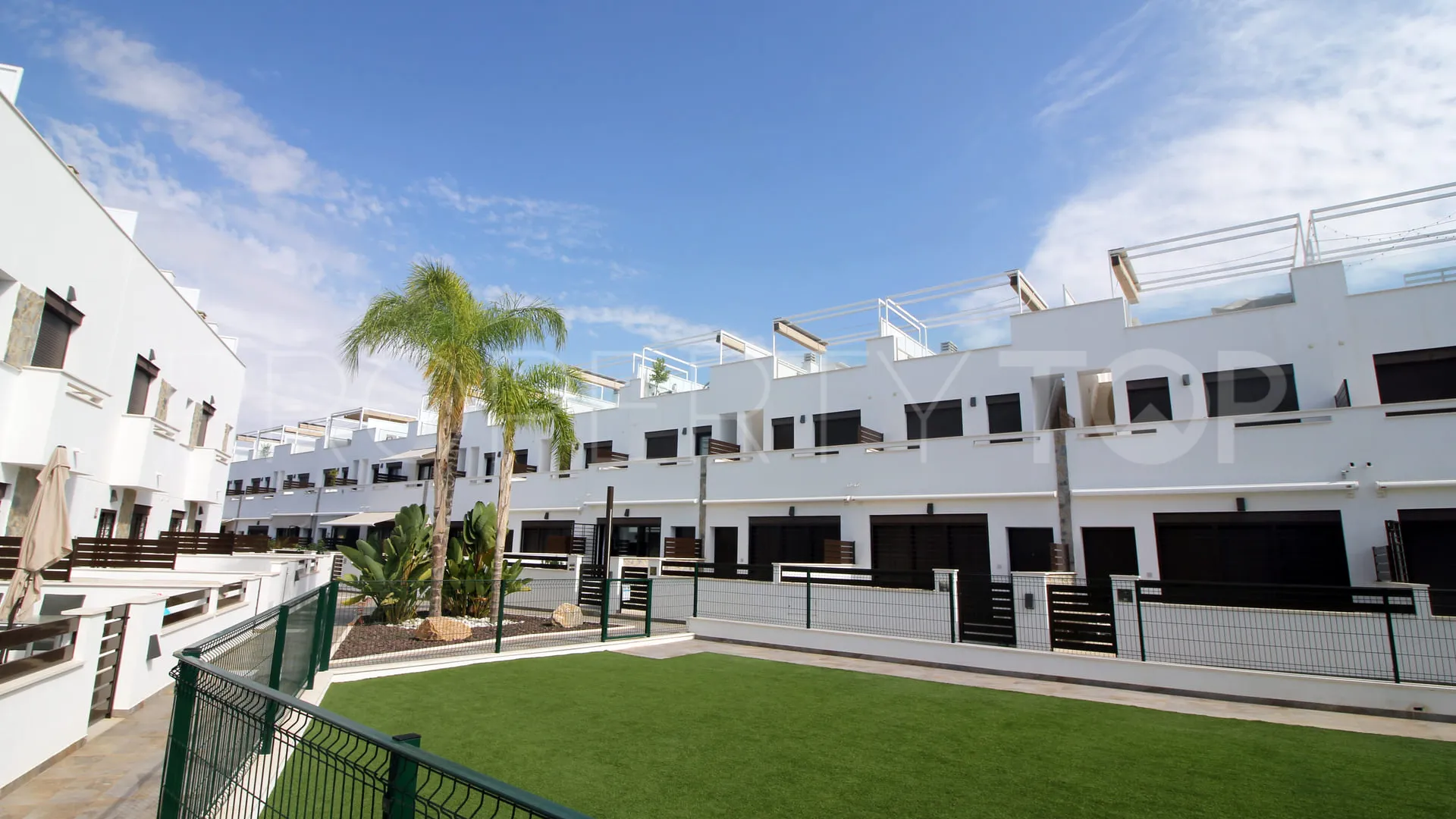 For sale 3 bedrooms town house in Pilar de la Horadada
